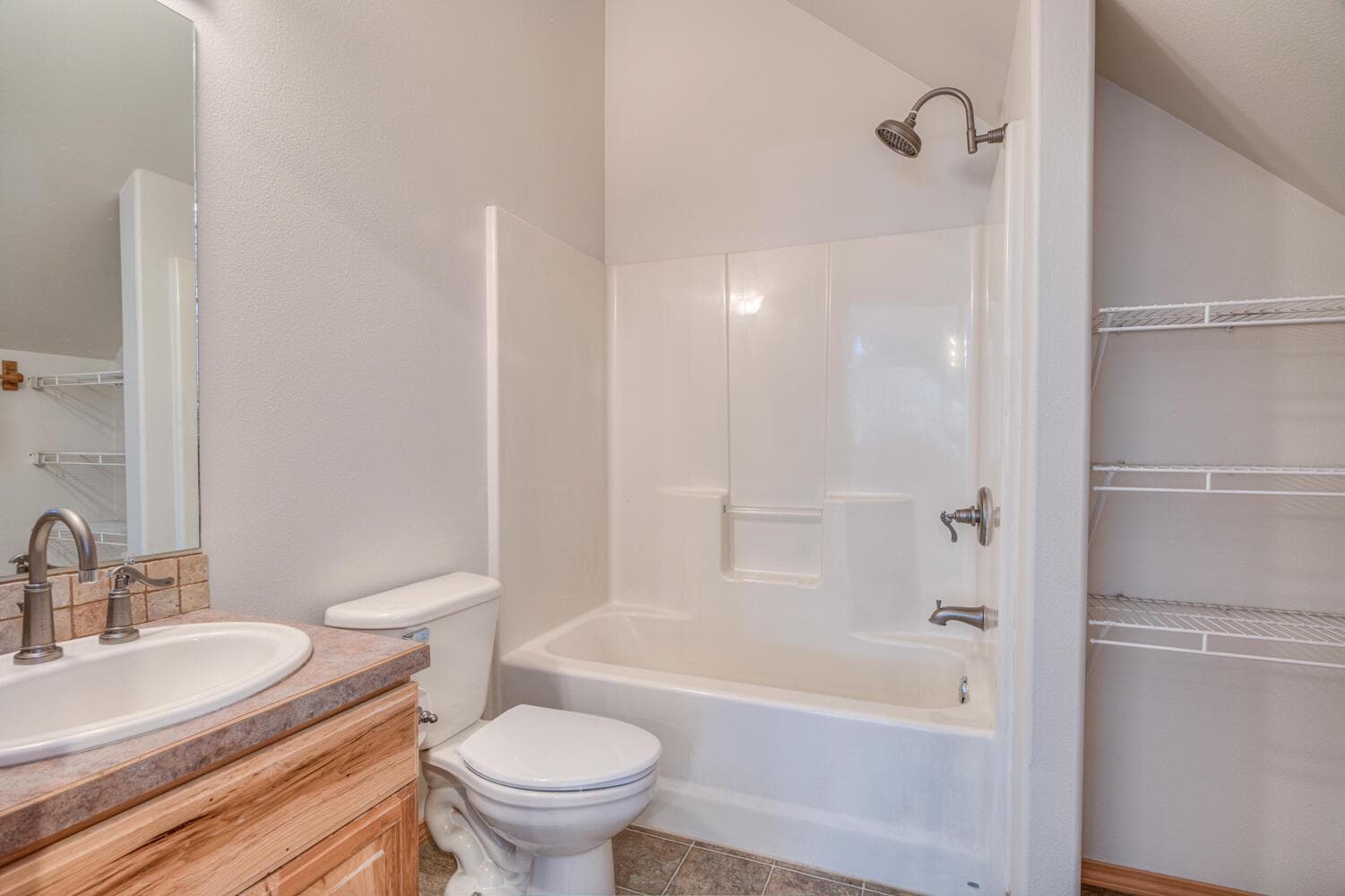 Photo of 17879 Kodiak Lane 18 of 39