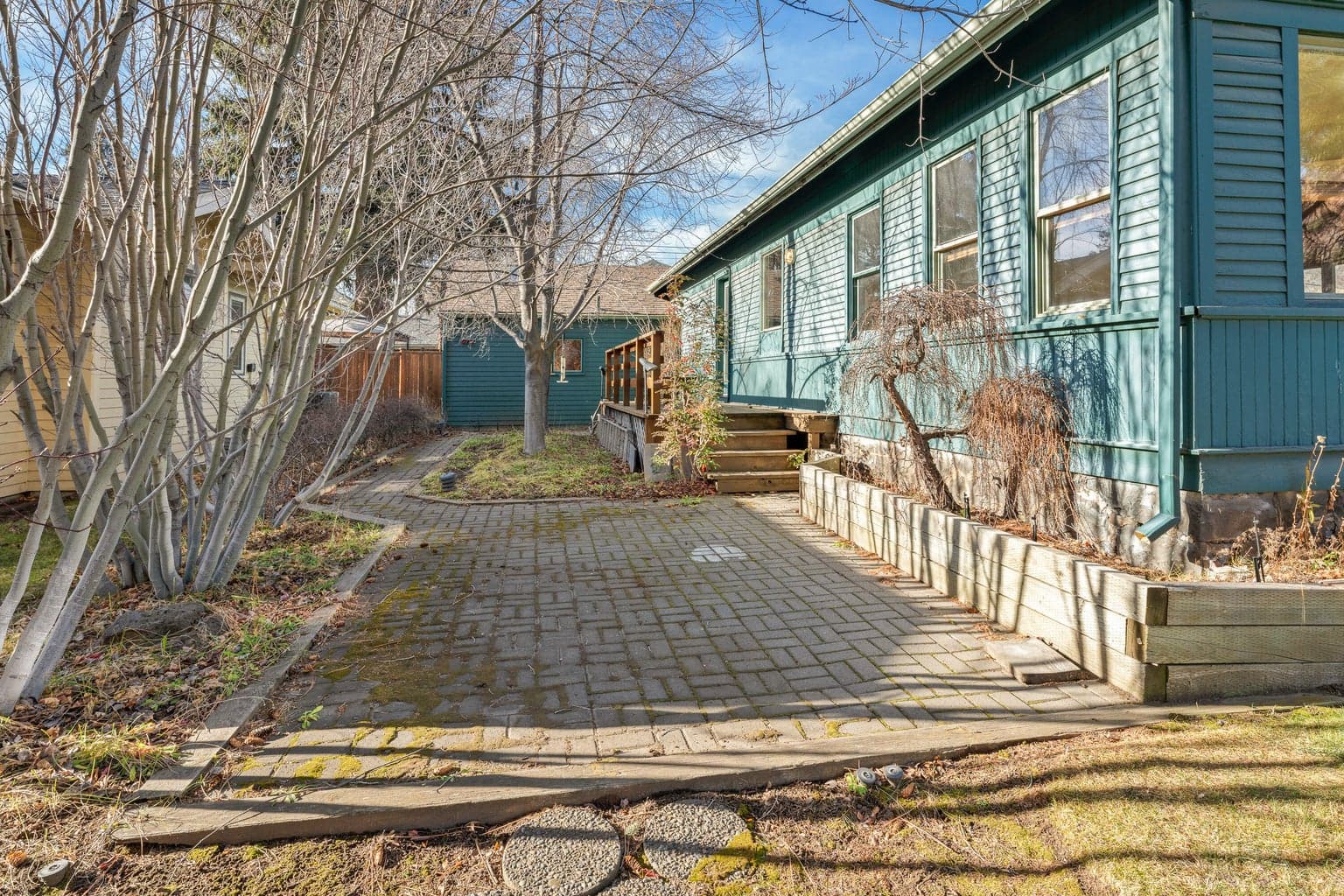Photo of 1545 NW 3rd Street 29 of 44