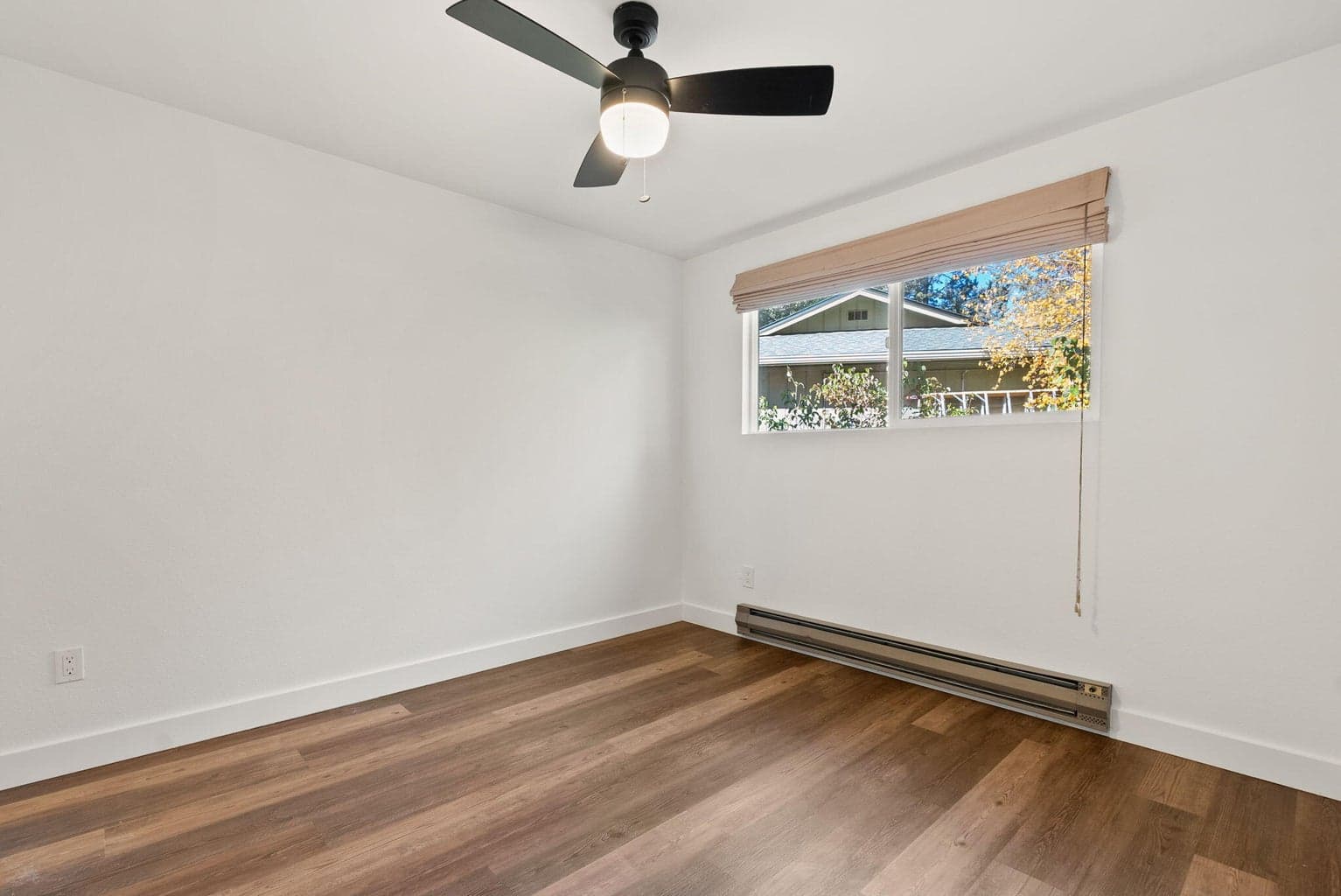 Photo of 61450 Little John Lane 19 of 32