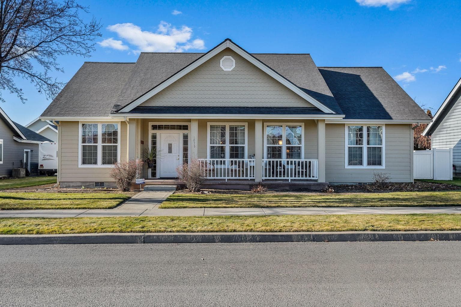 1075 Hudspeth, Prineville, 97754