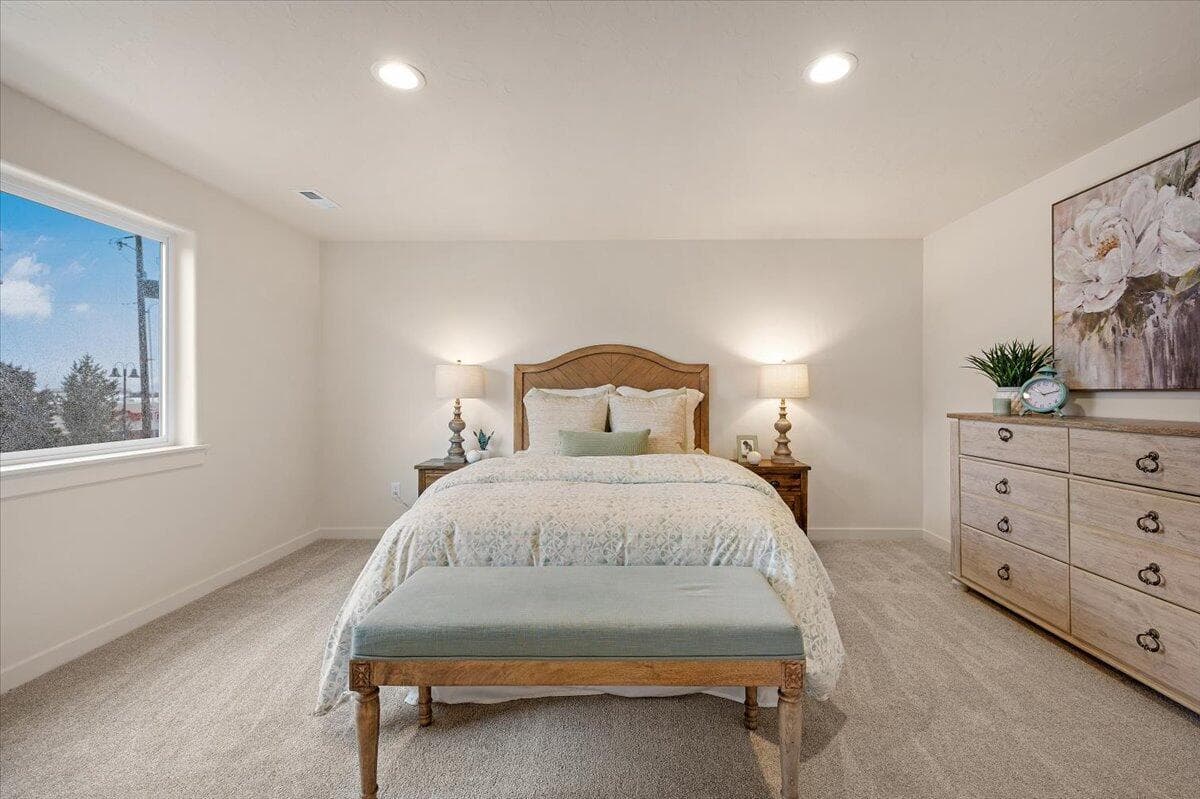 Photo of 21505 OConnor Way 10 of 14