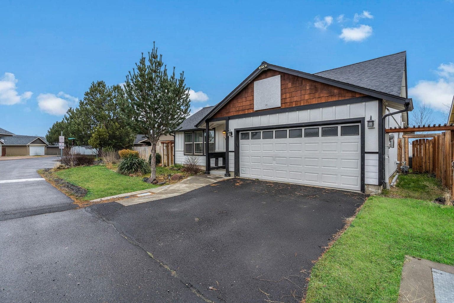 485 Ponderosa, Madras, 97741