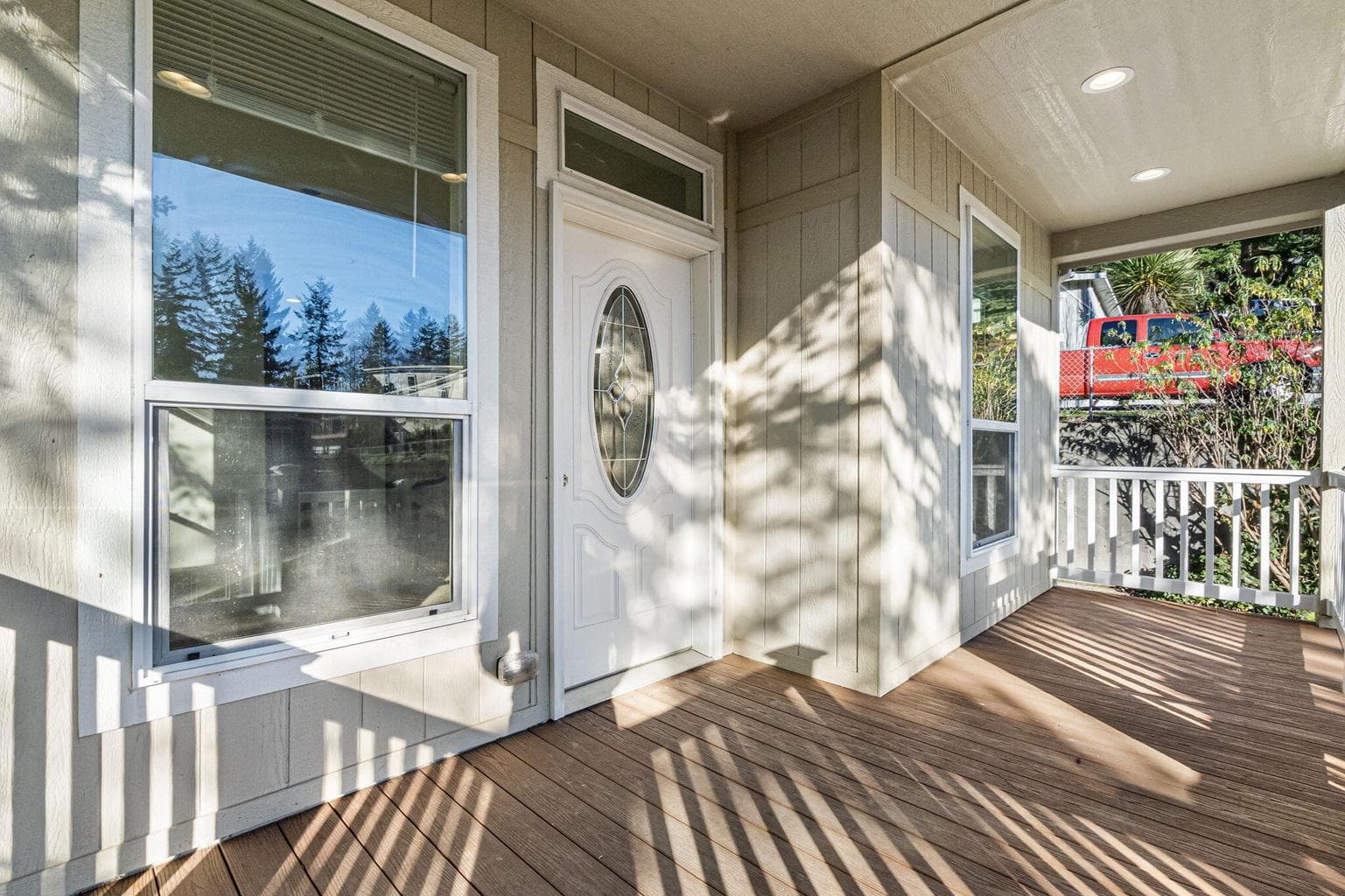 Photo of 98041 Hall Way 2 of 20