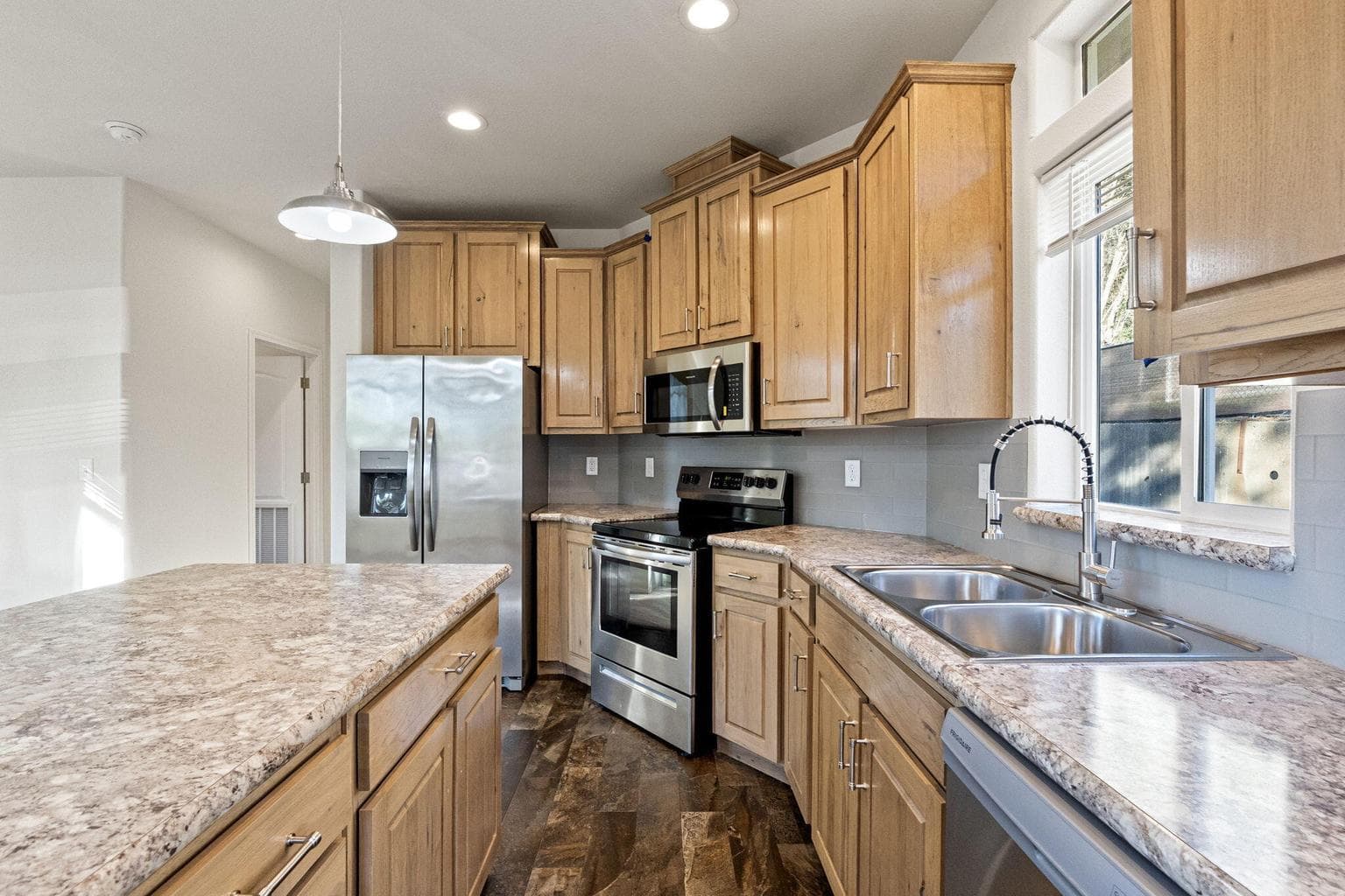 Photo of 98041 Hall Way 5 of 20