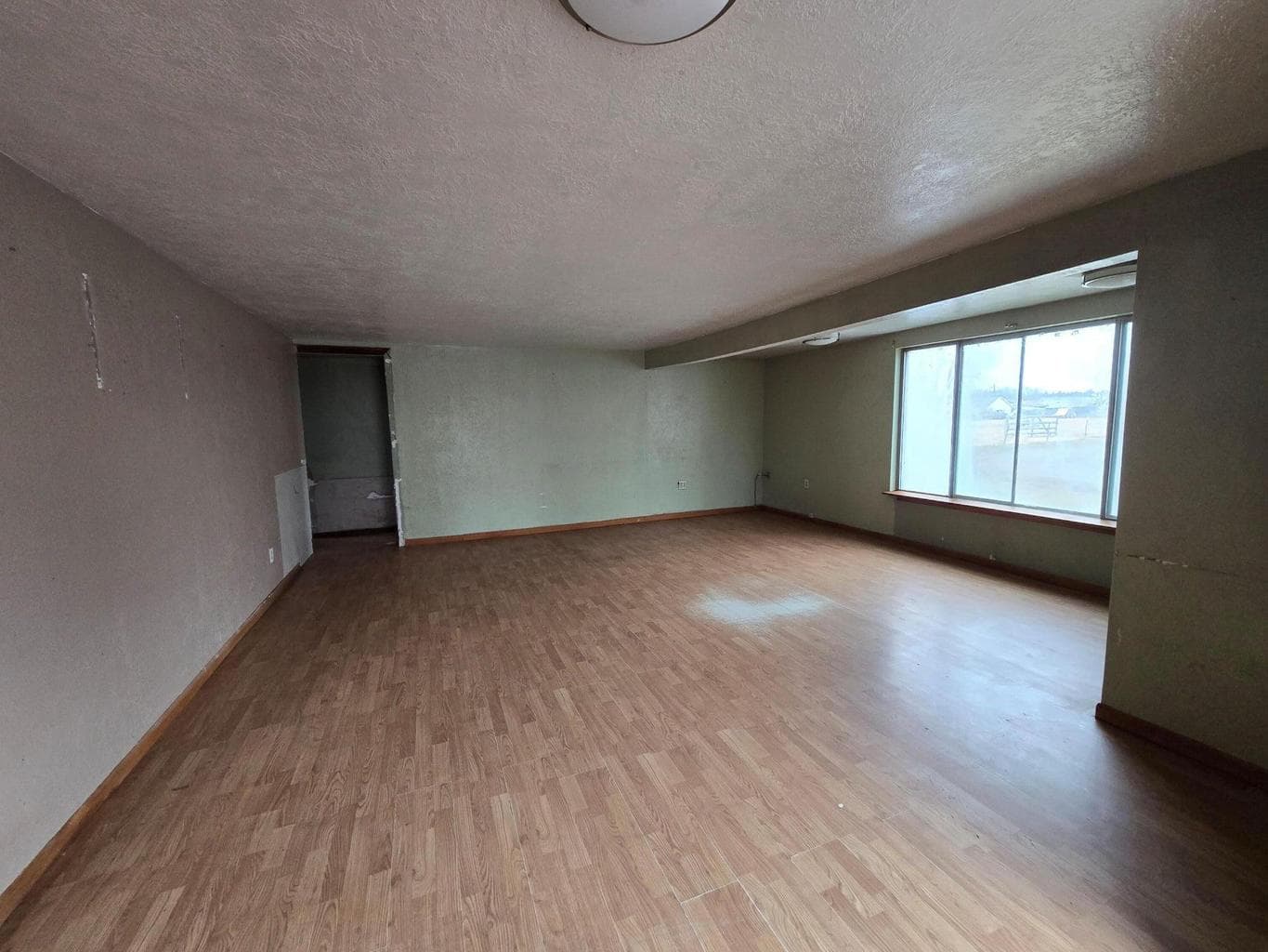 Photo of 2297 Rolla 5 of 21