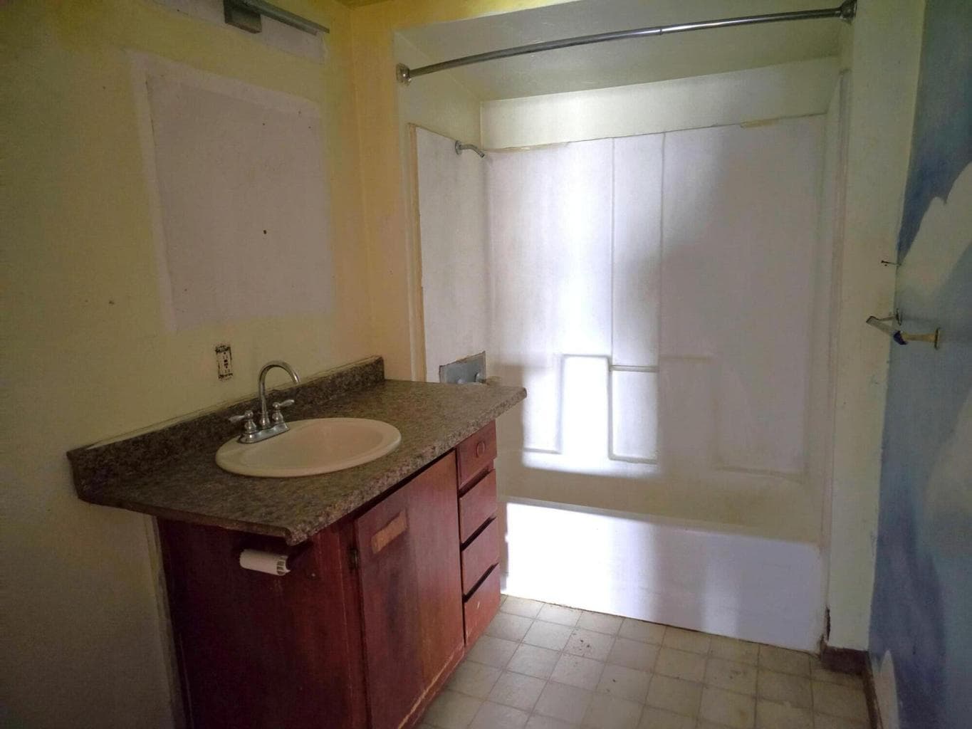Photo of 2297 NW Rolla Road 11 of 21
