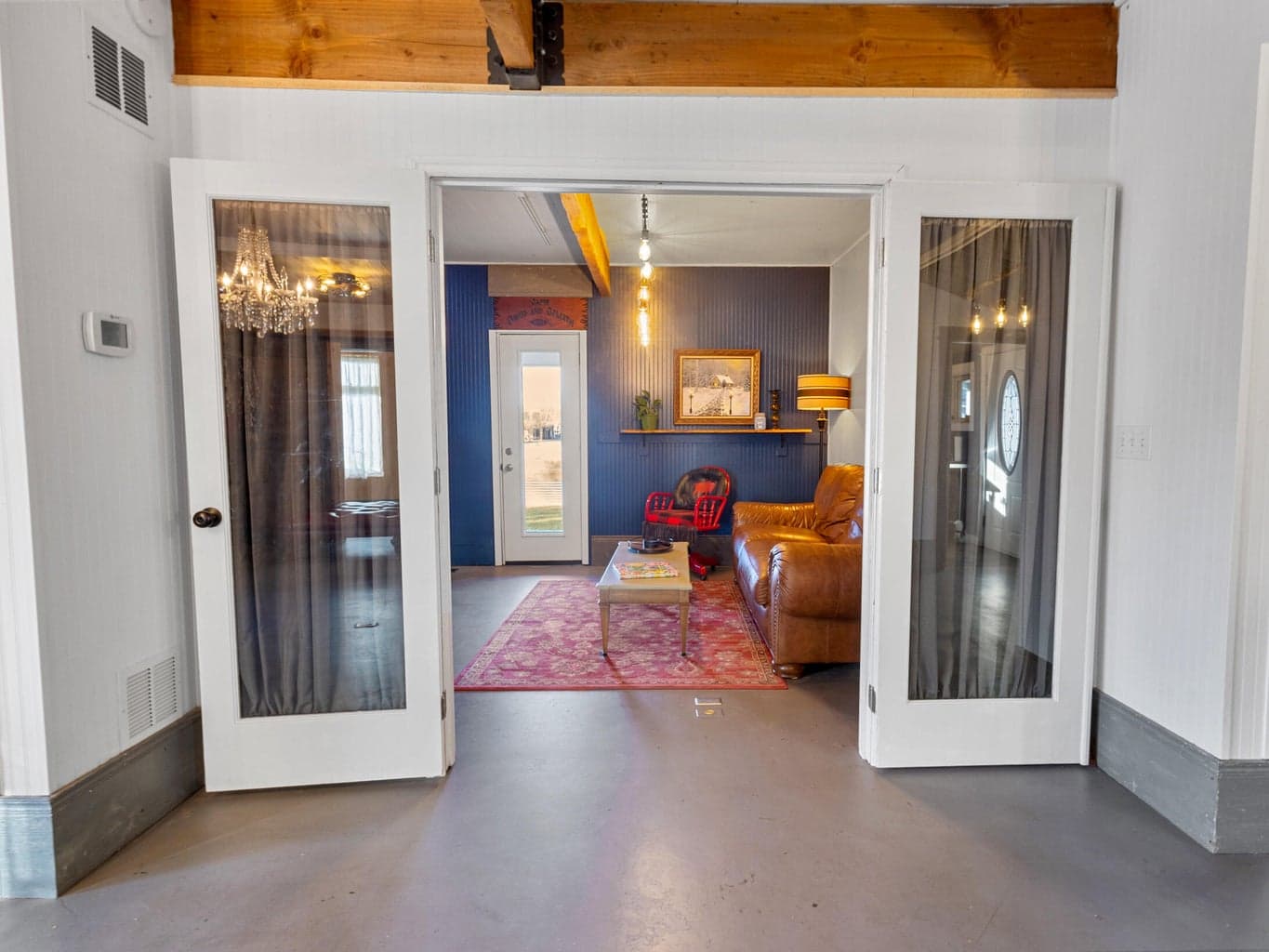 Photo of 150 SW Deer Street 18 of 42