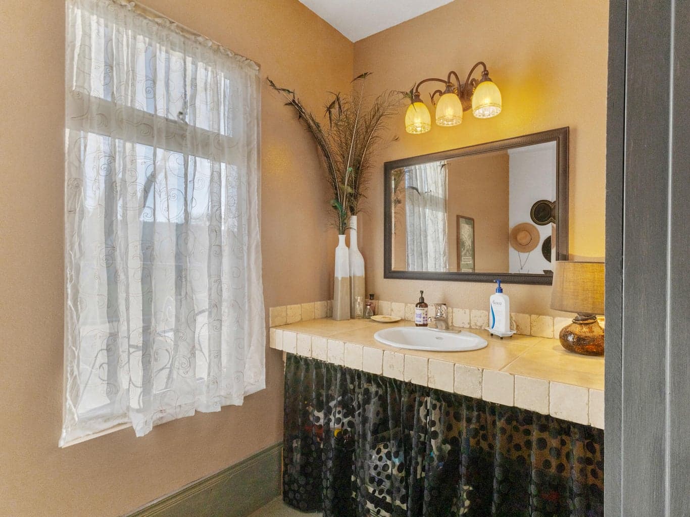 Photo of 150 SW Deer Street 15 of 42