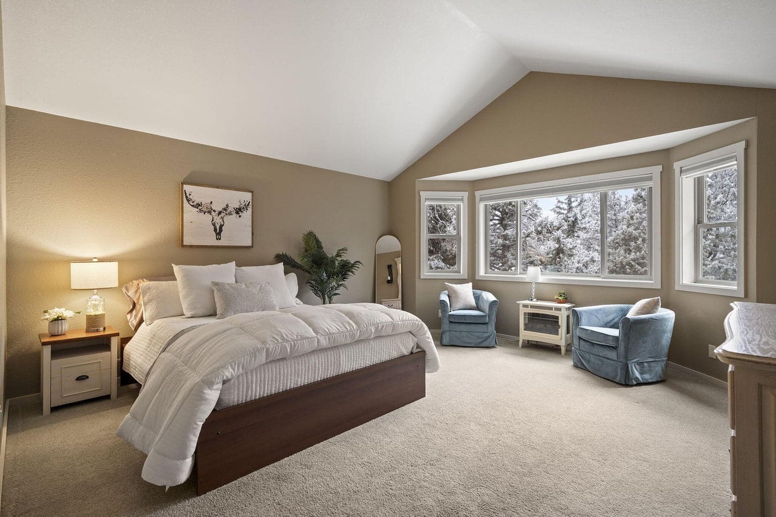 Photo of 20275 Rogers Road 18 of 38
