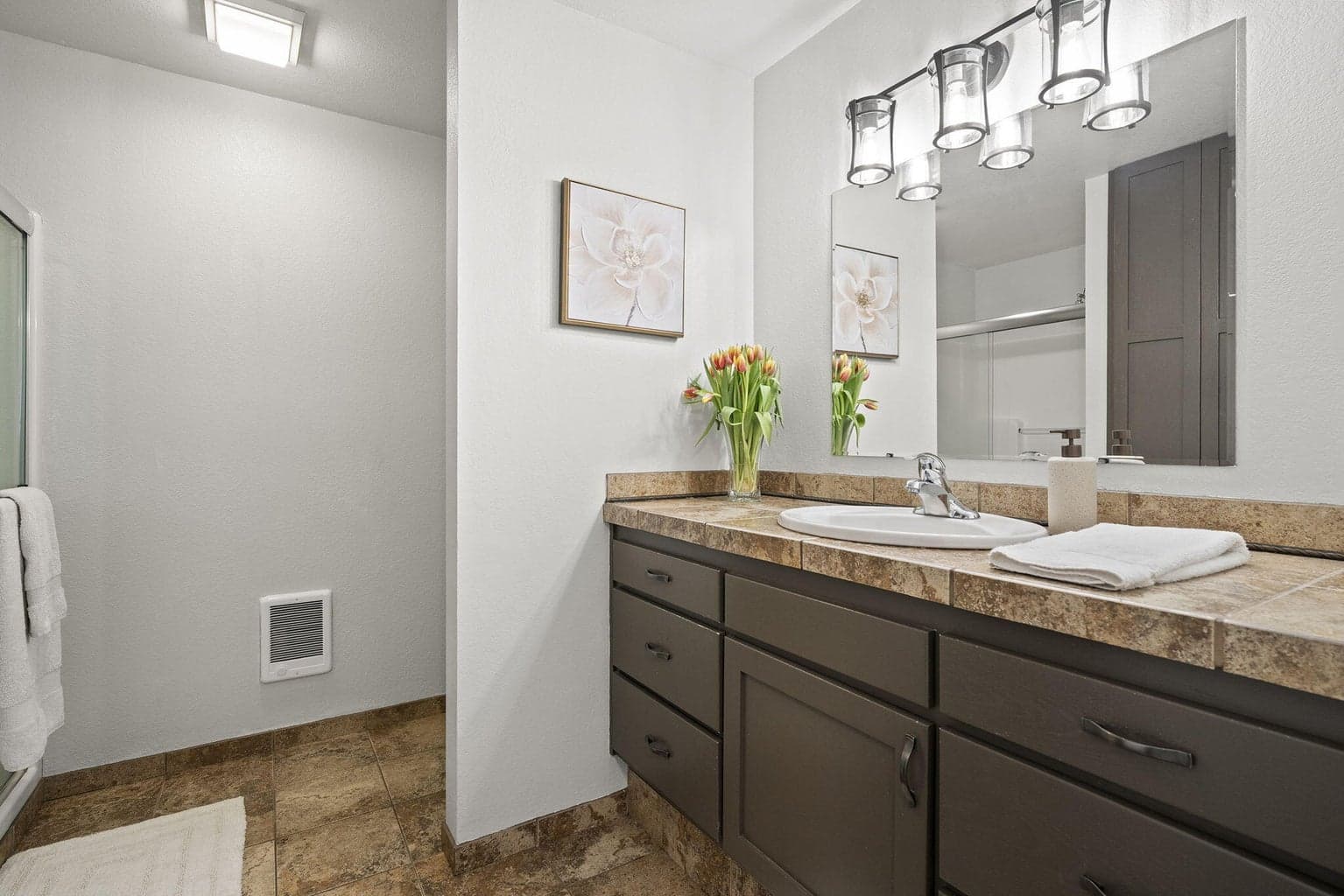 Photo of 20275 Rogers Road 26 of 38