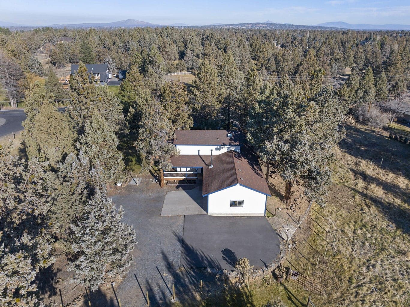 Photo of 20275 Rogers Road 30 of 38