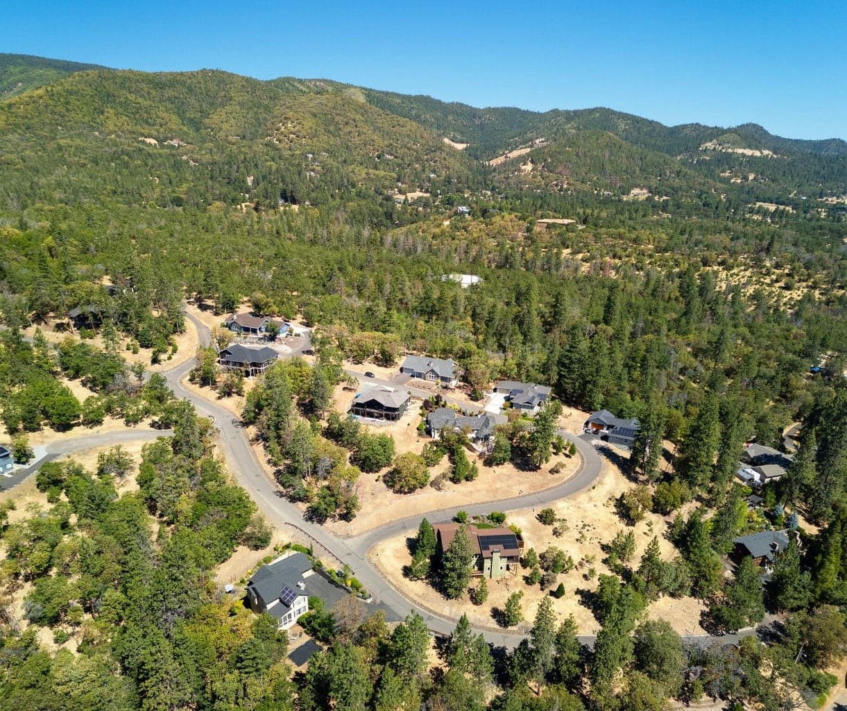 Photo of 807 Timber Ridge 5 of 13