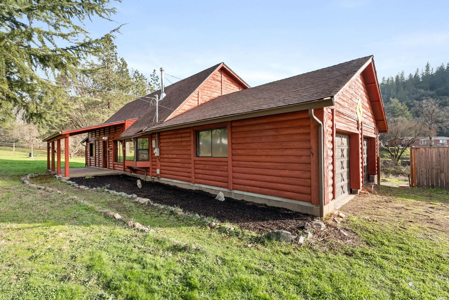 Photo of 1514 Burbridge 3 of 53