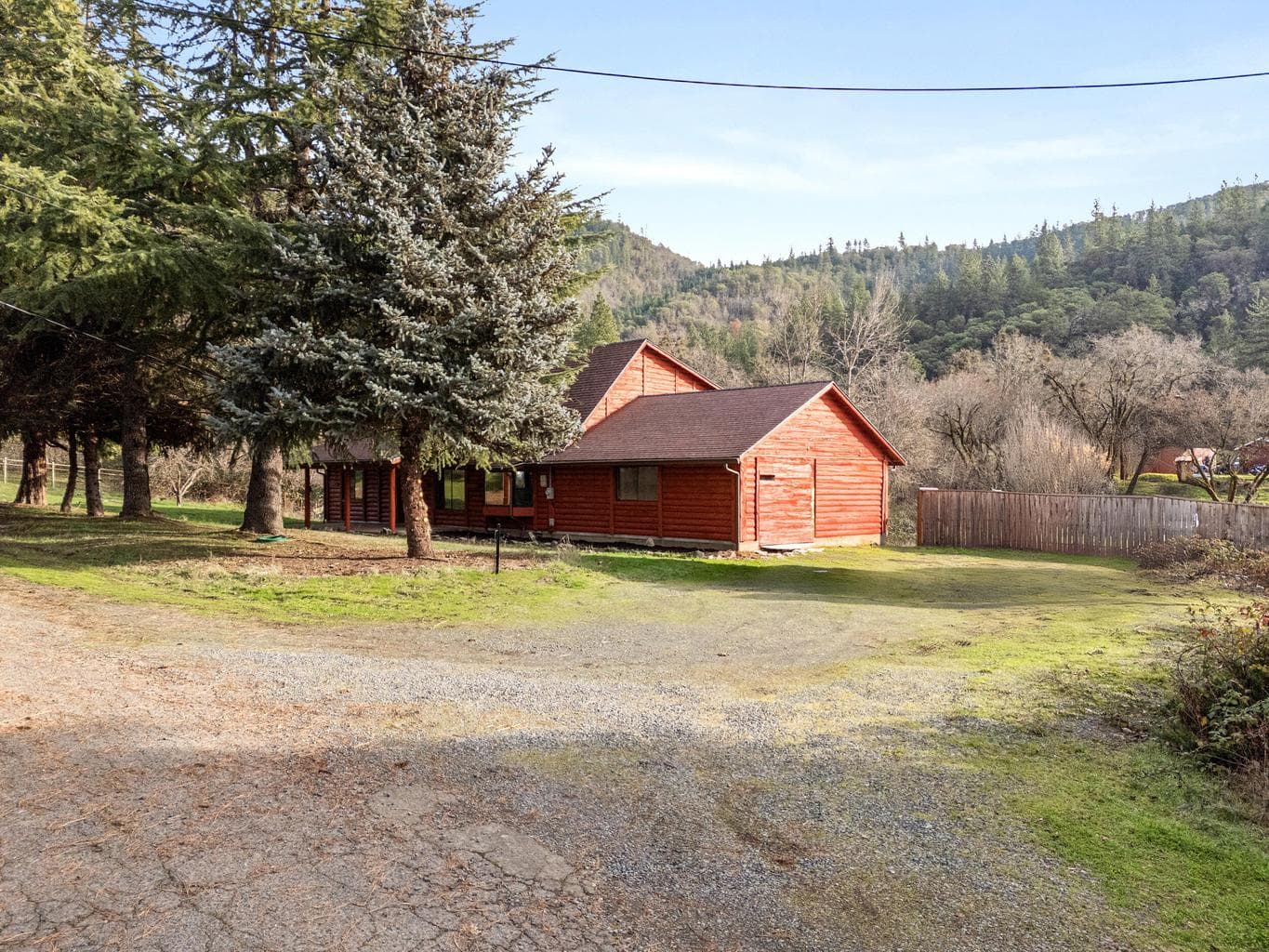 Photo of 1514 Burbridge 5 of 53