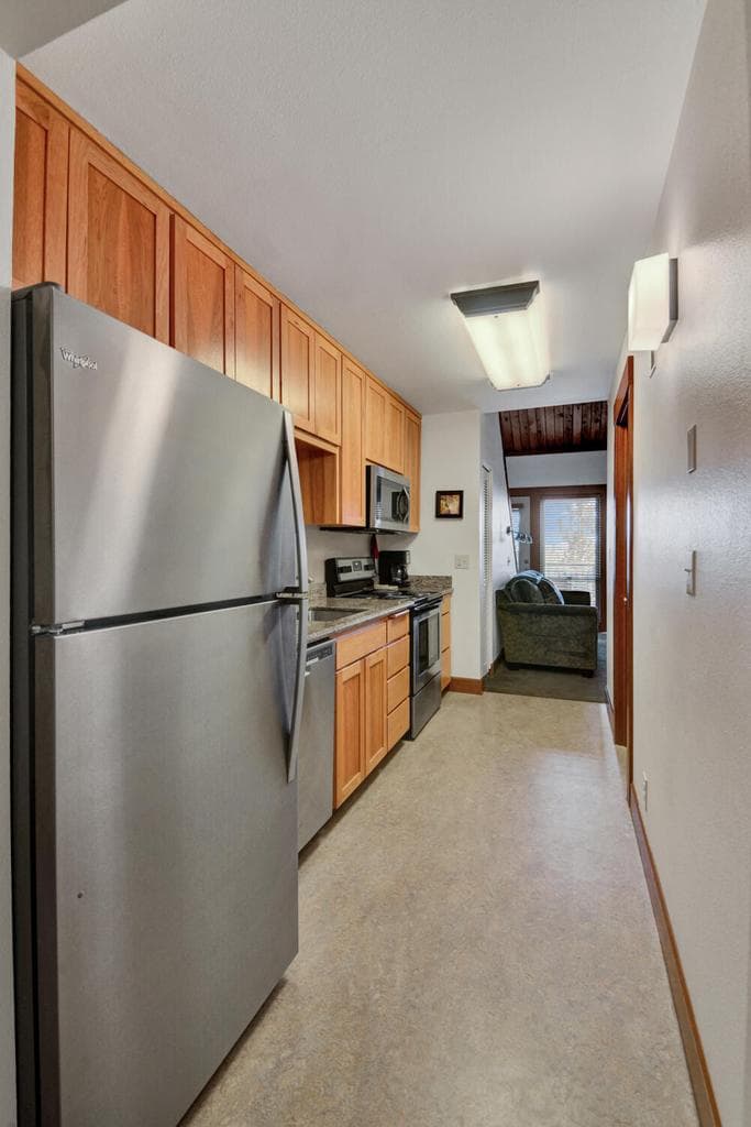 Photo of 18575 Century Drive 5 of 22