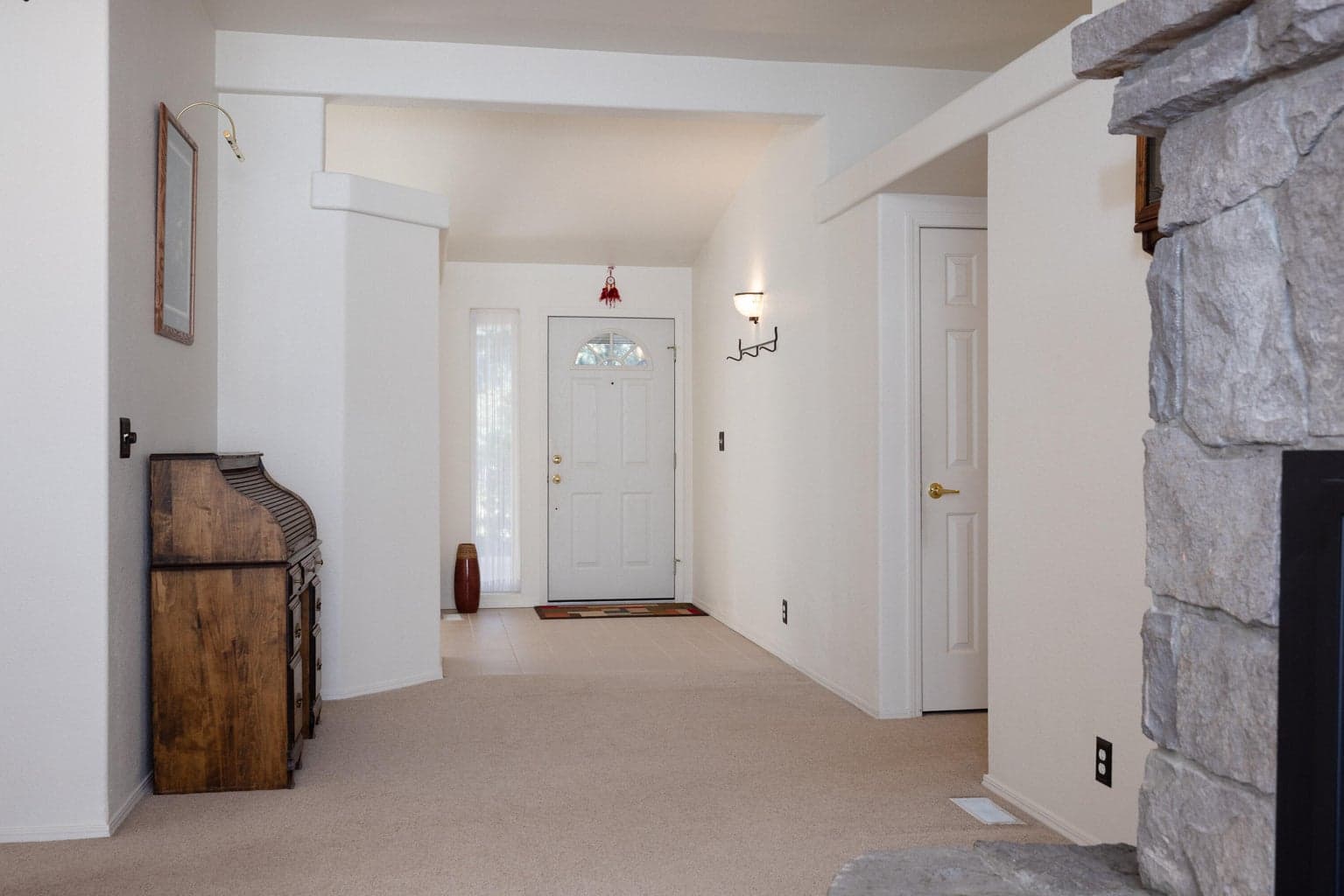 Photo of 11511 Larchwood Drive 15 of 57