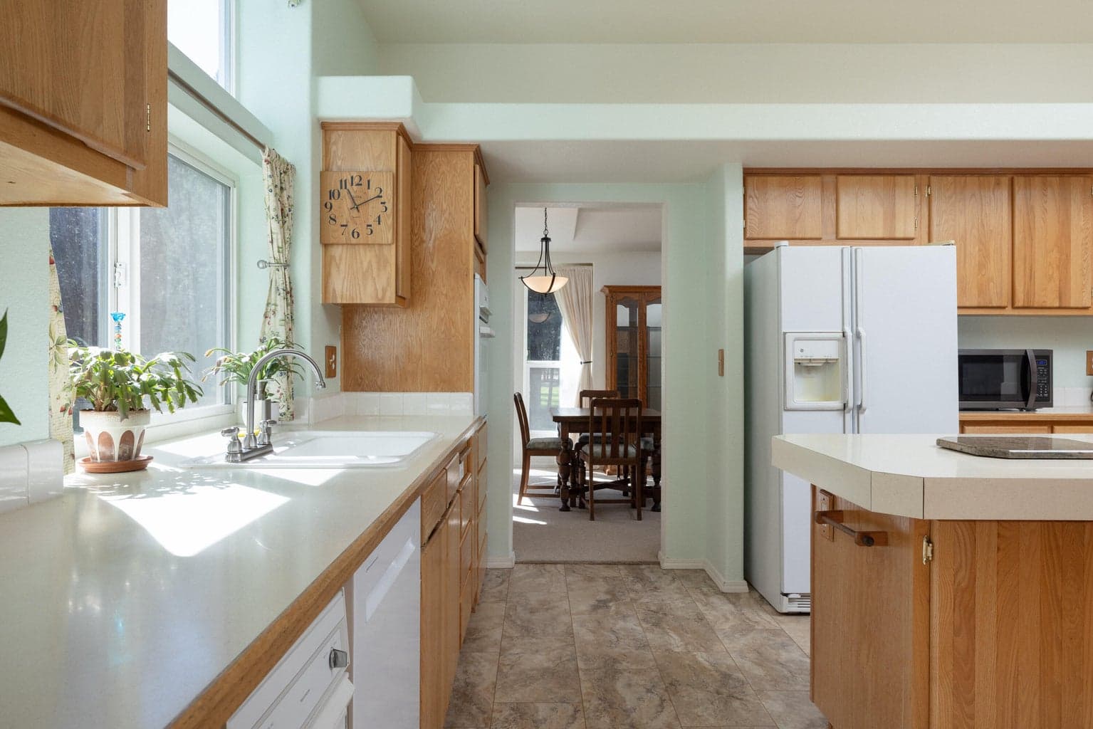 Photo of 11511 Larchwood Drive 21 of 57