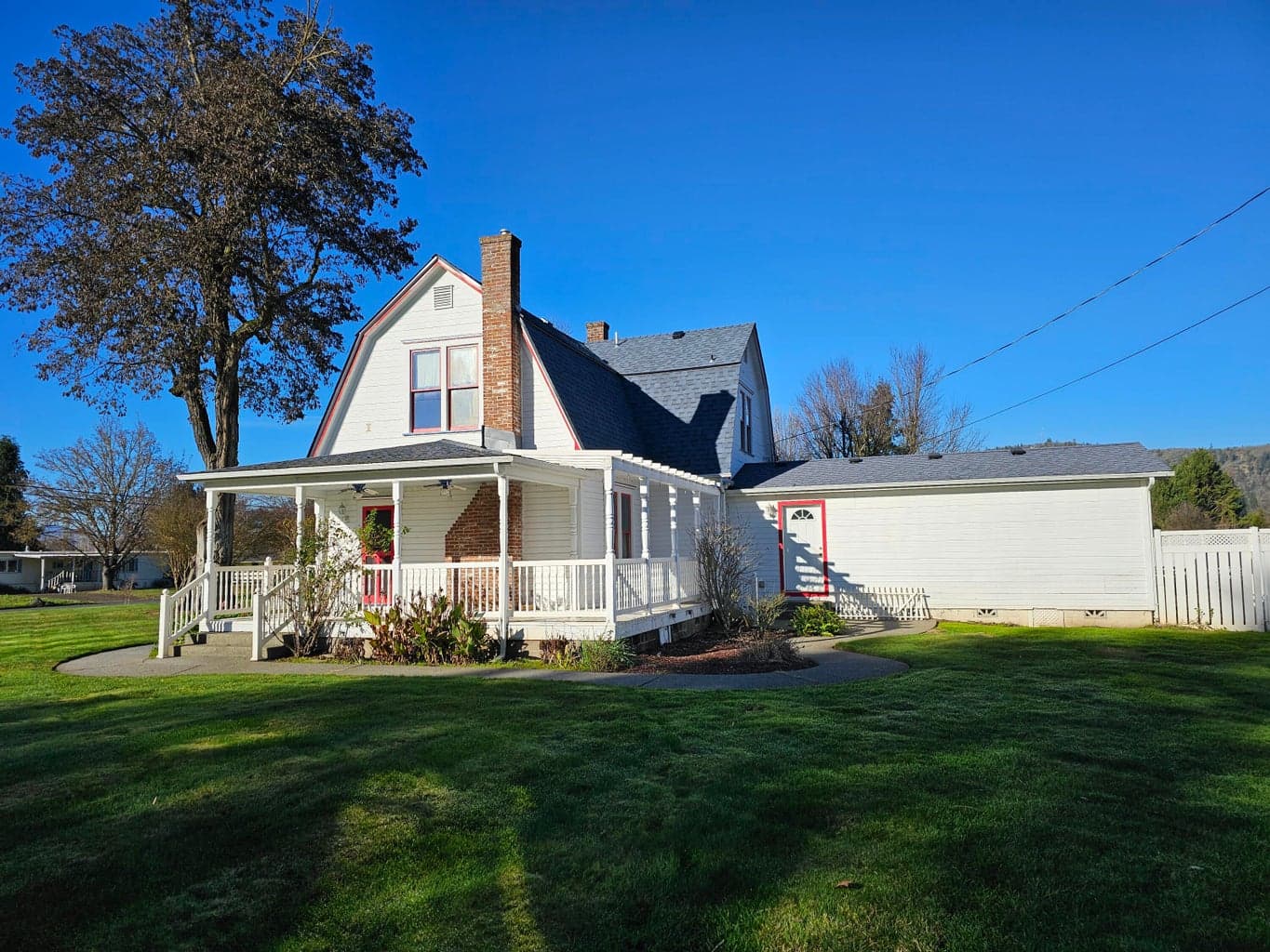 Photo of 2308 Lower River 3 of 43