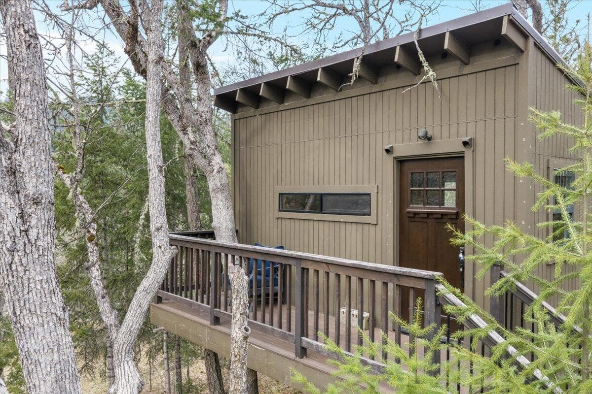 1203 Tyler Creek