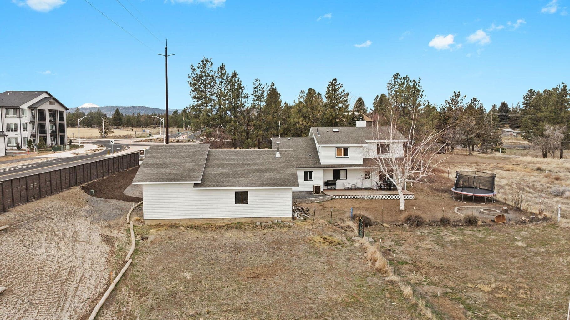 Photo of 63210 Deschutes Market 5 of 51