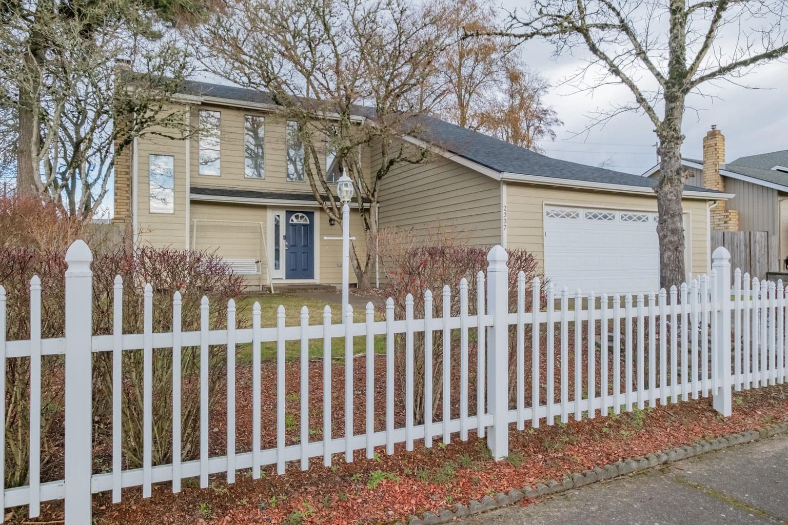 Photo of 2337 40th 3 of 40