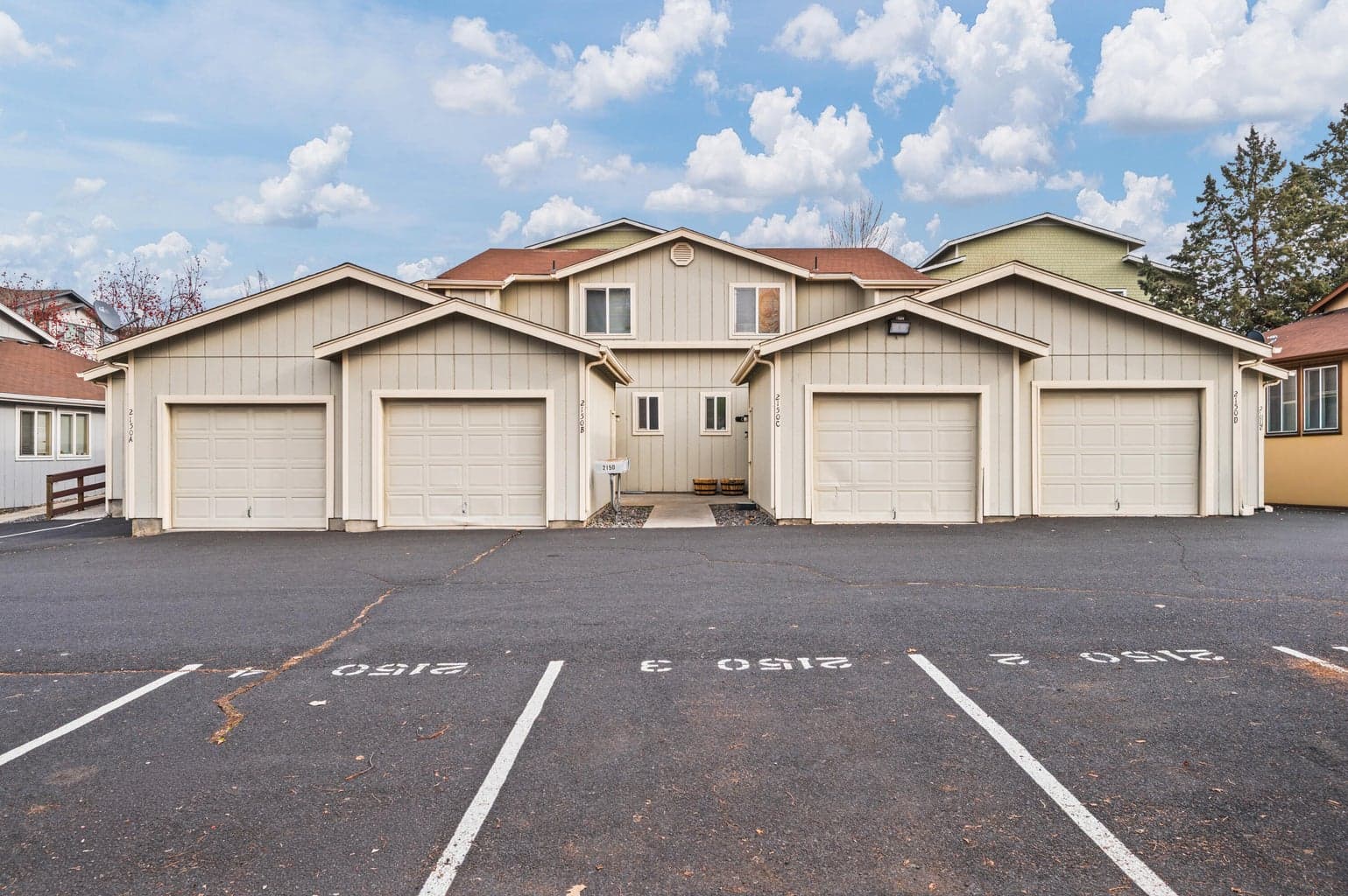 2150 Canyon