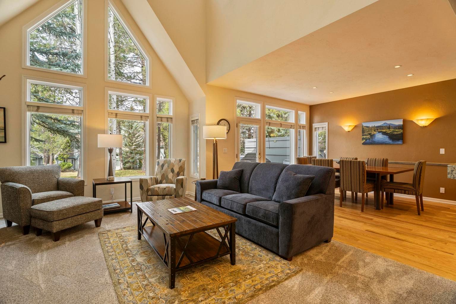Photo of 57062 Peppermill 2 of 23