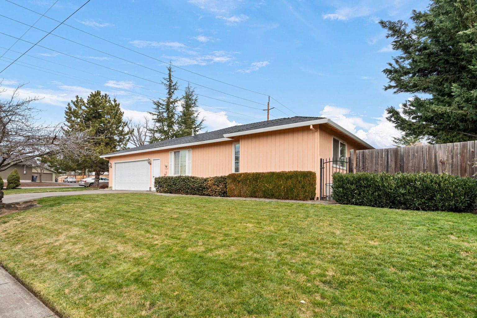 Photo of 3402 Lone Pine 4 of 38