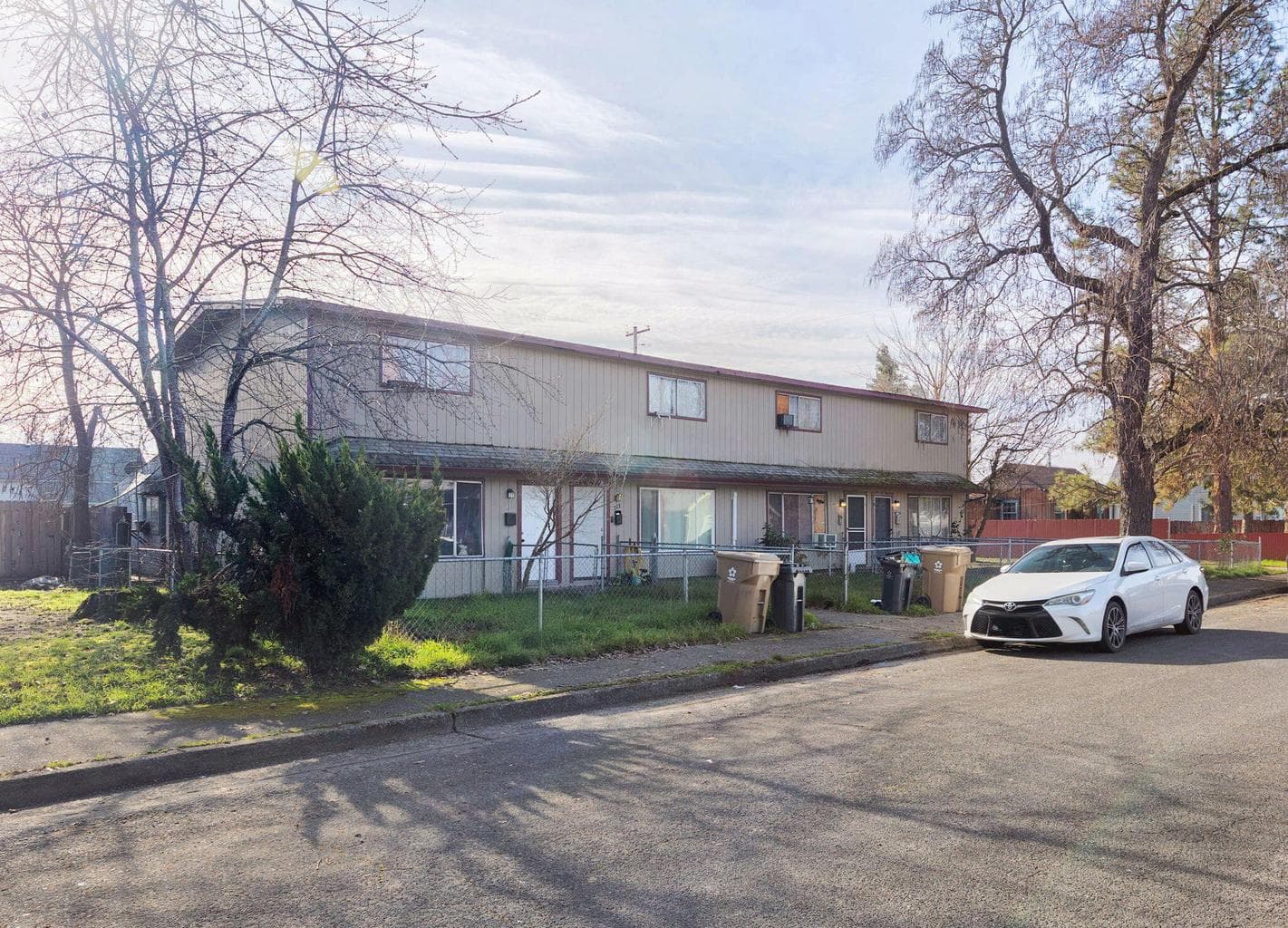 Photo of 711 Burgess 5 of 7