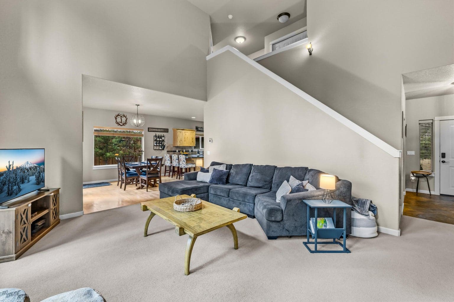 Wonderfully tall ceilings