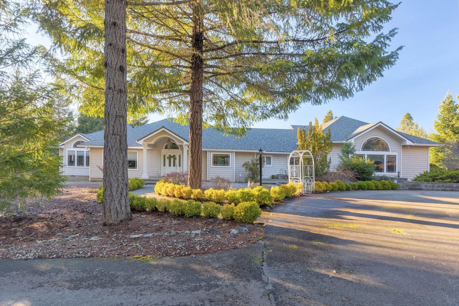 353 Hixson Drive