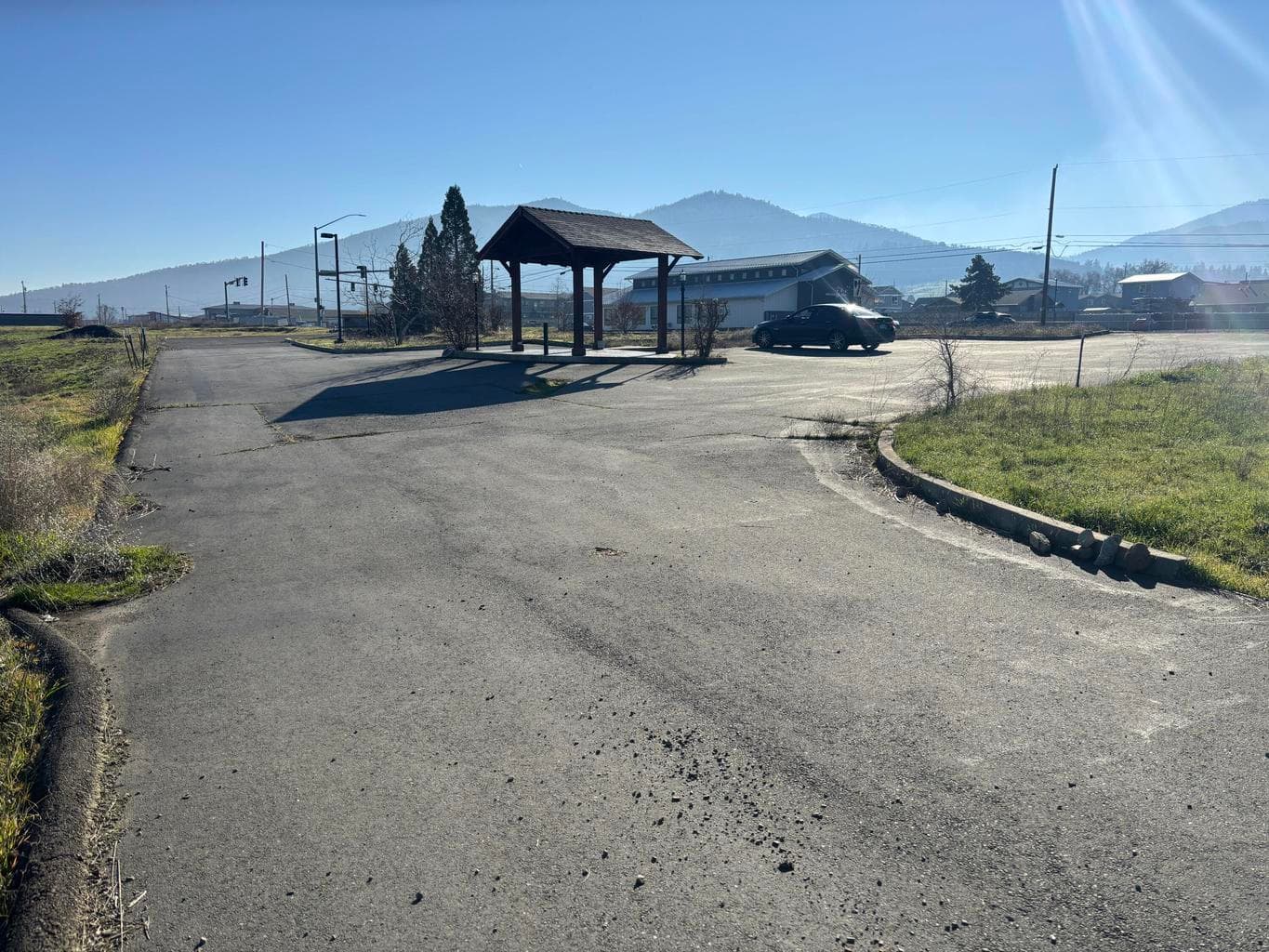 Photo of 361 Pacific Hwy 3 of 13