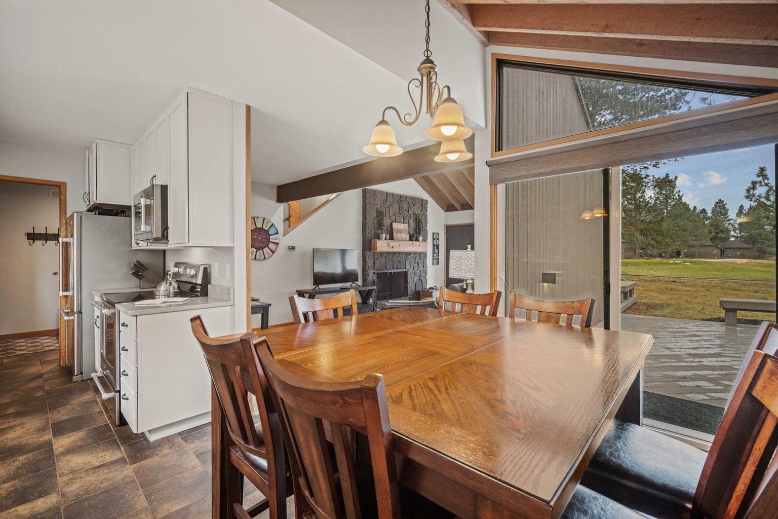 Photo of 57231 Island Road 11 of 32