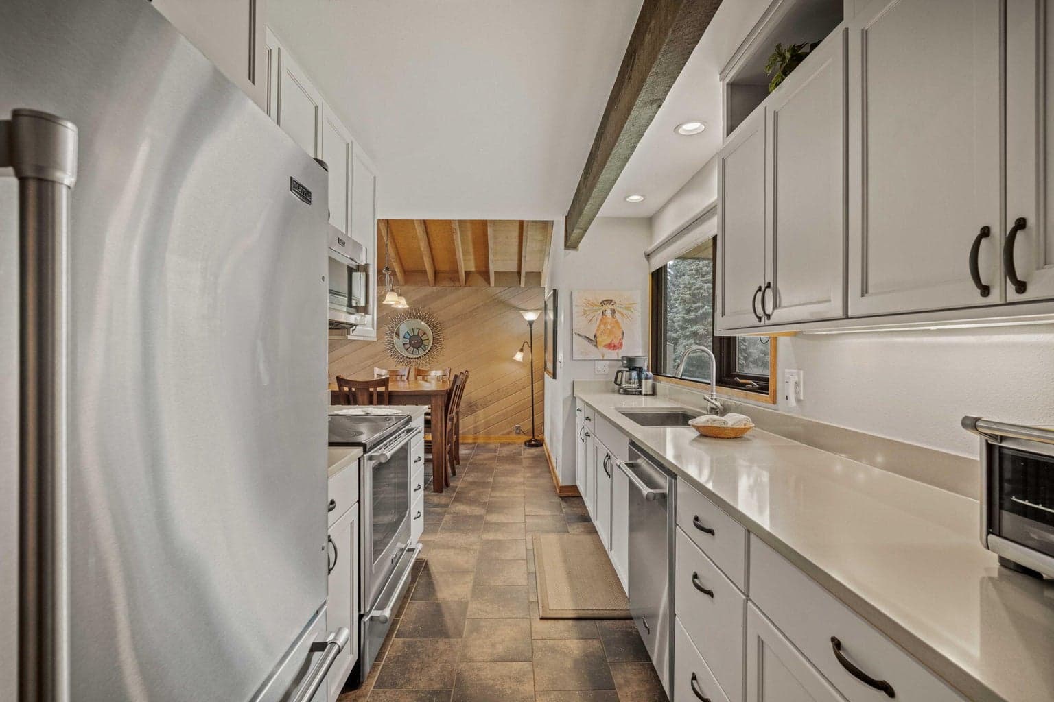 Photo of 57231 Island Road 15 of 32