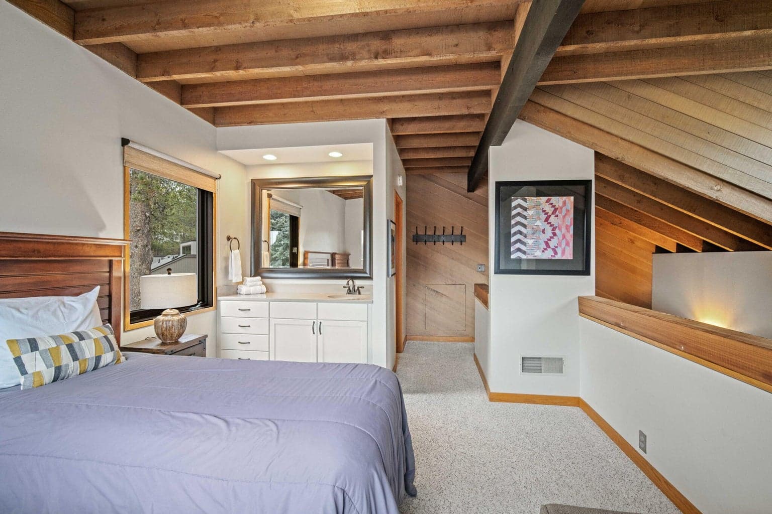 Photo of 57231 Island Road 23 of 32