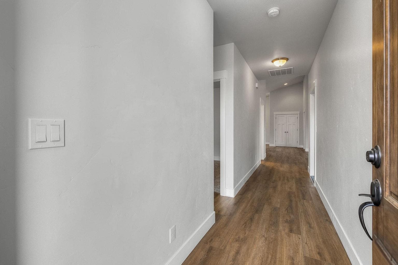 Photo of 16532 Pine Creek 3 of 37