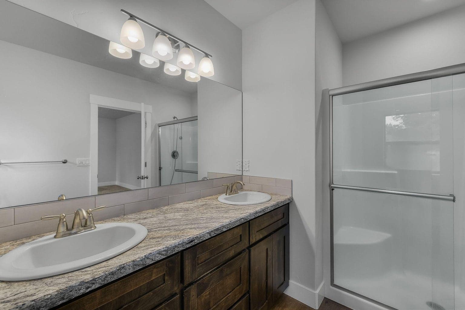 Photo of 16532 Pine Creek Drive 24 of 37