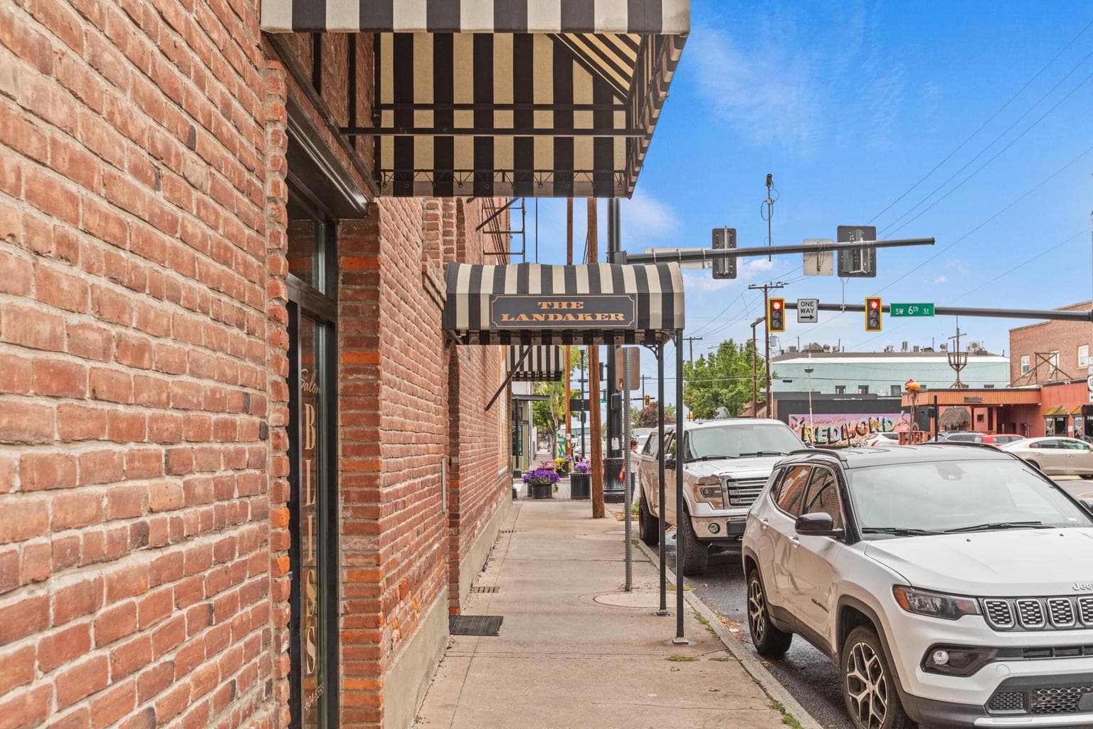 Photo of 615 Evergreen Avenue 6 of 34