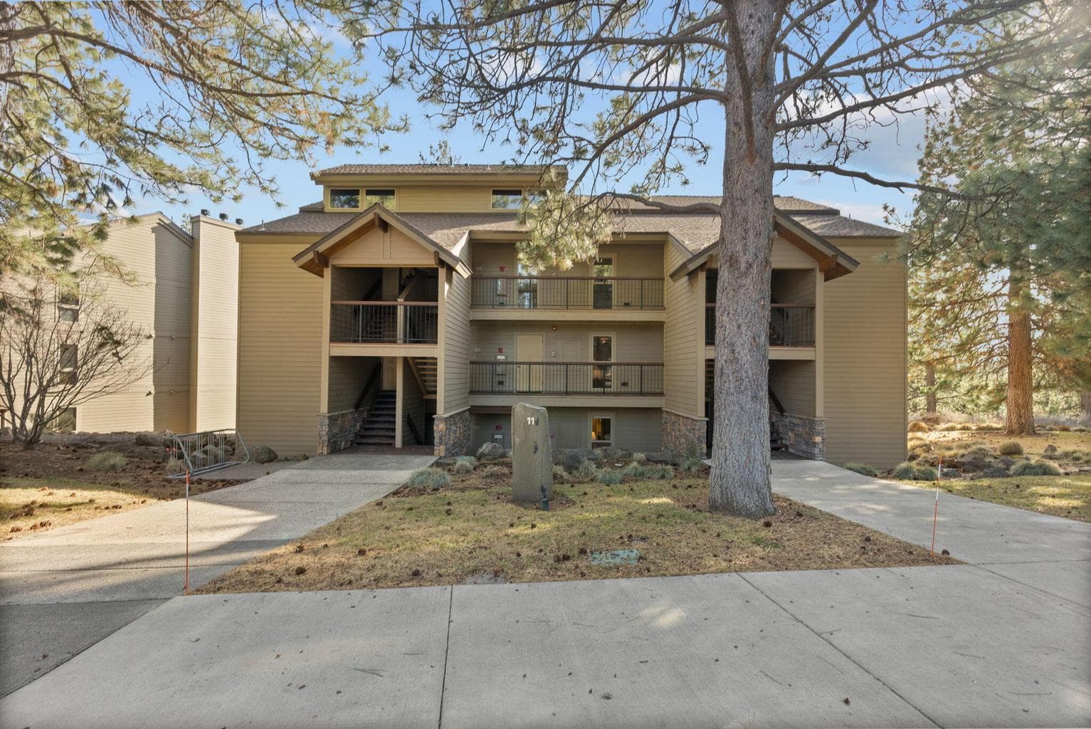 Photo of 18575 Century 2 of 45