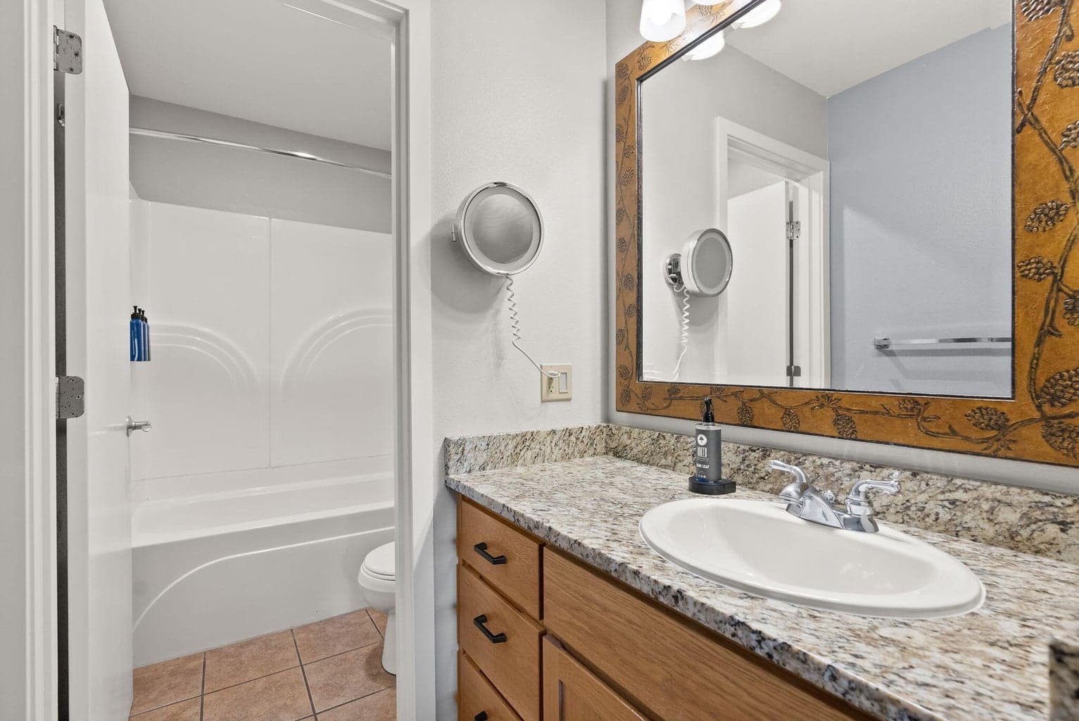 Photo of 18575 SW Century Drive 12 of 45