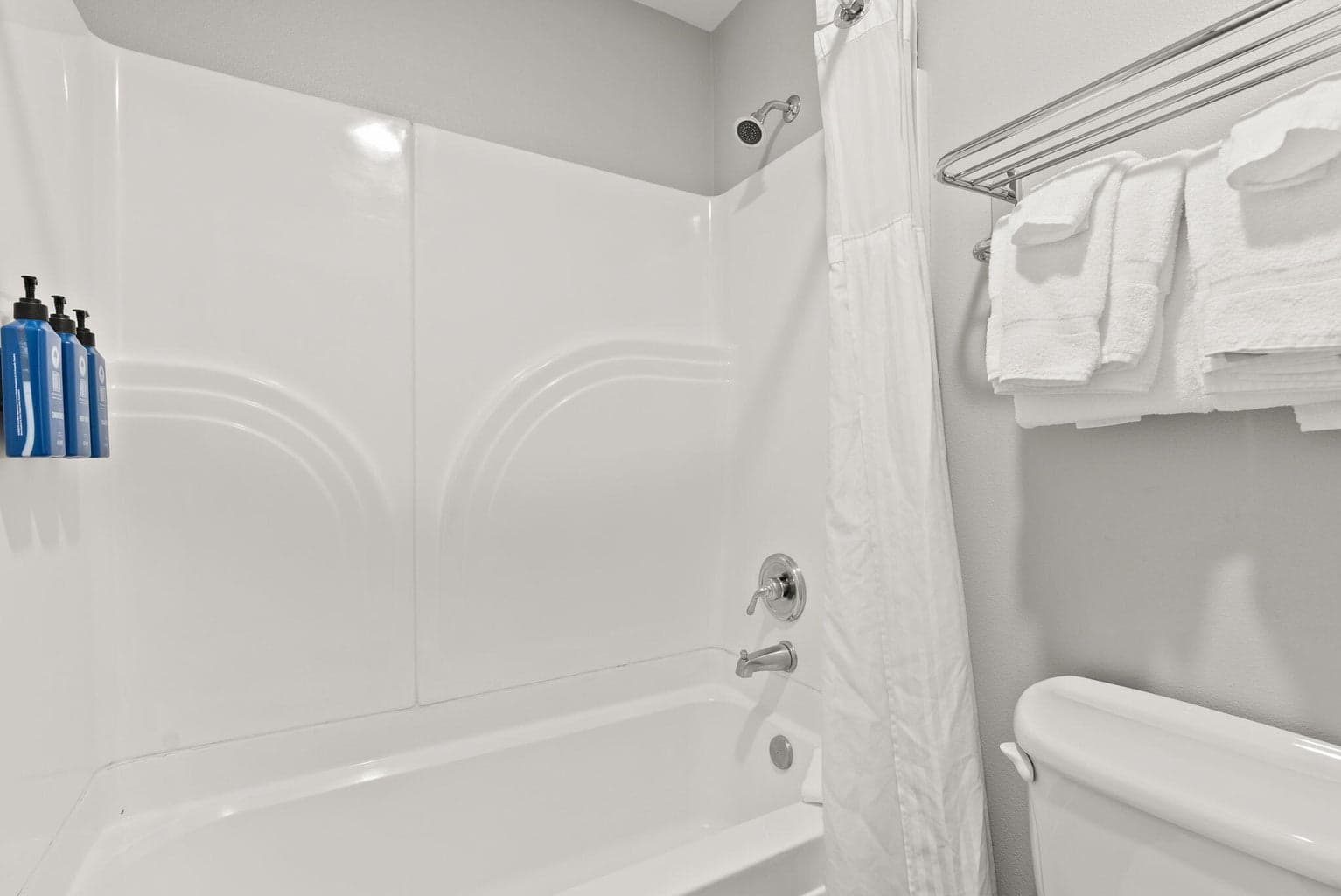 Photo of 18575 SW Century Drive 13 of 45