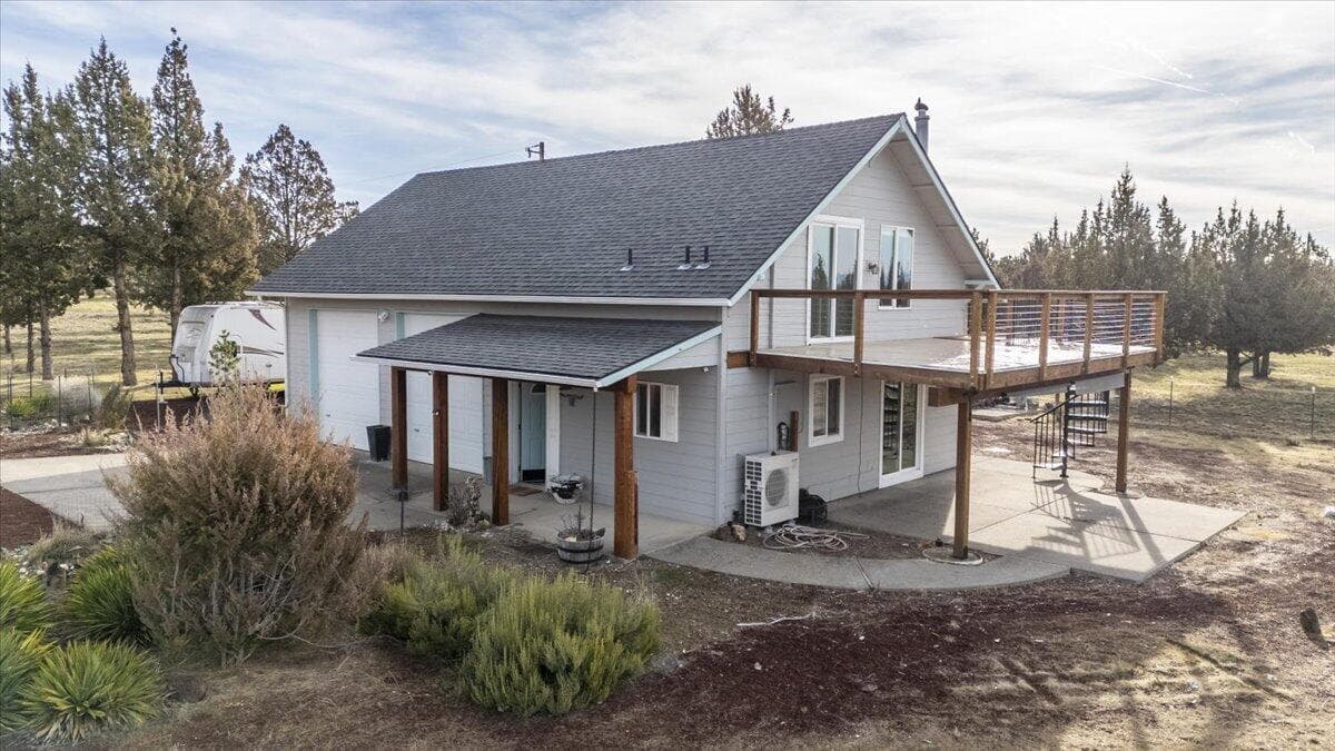 11546 Peninsula, Terrebonne, 97760
