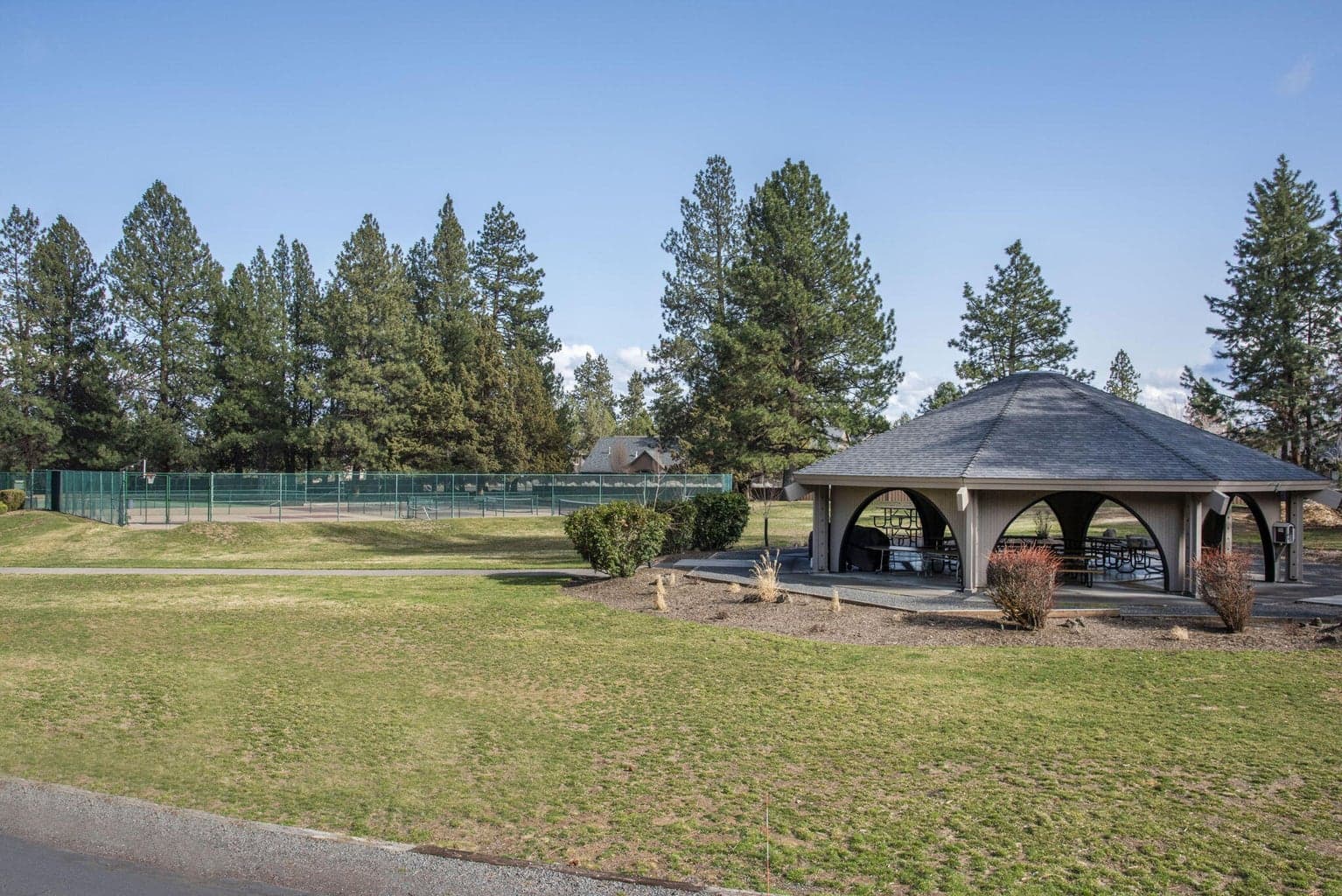 Photo of 60749 Willow Creek Loop 30 of 31