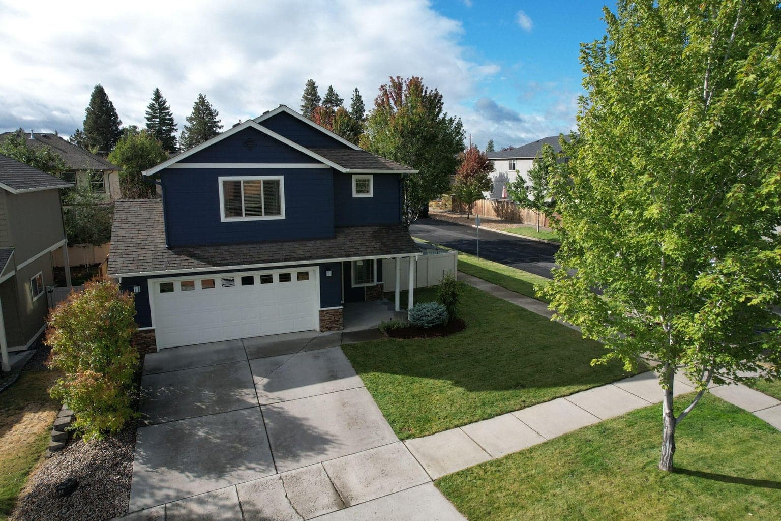 Photo of 633 Glengarry 3 of 37