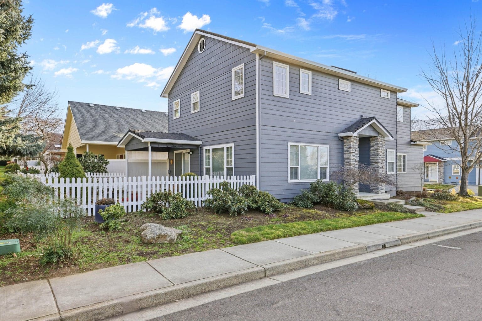 369 Meadow