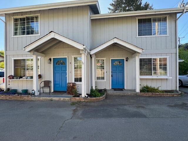 Photo of 210 Main Street 3 of 38