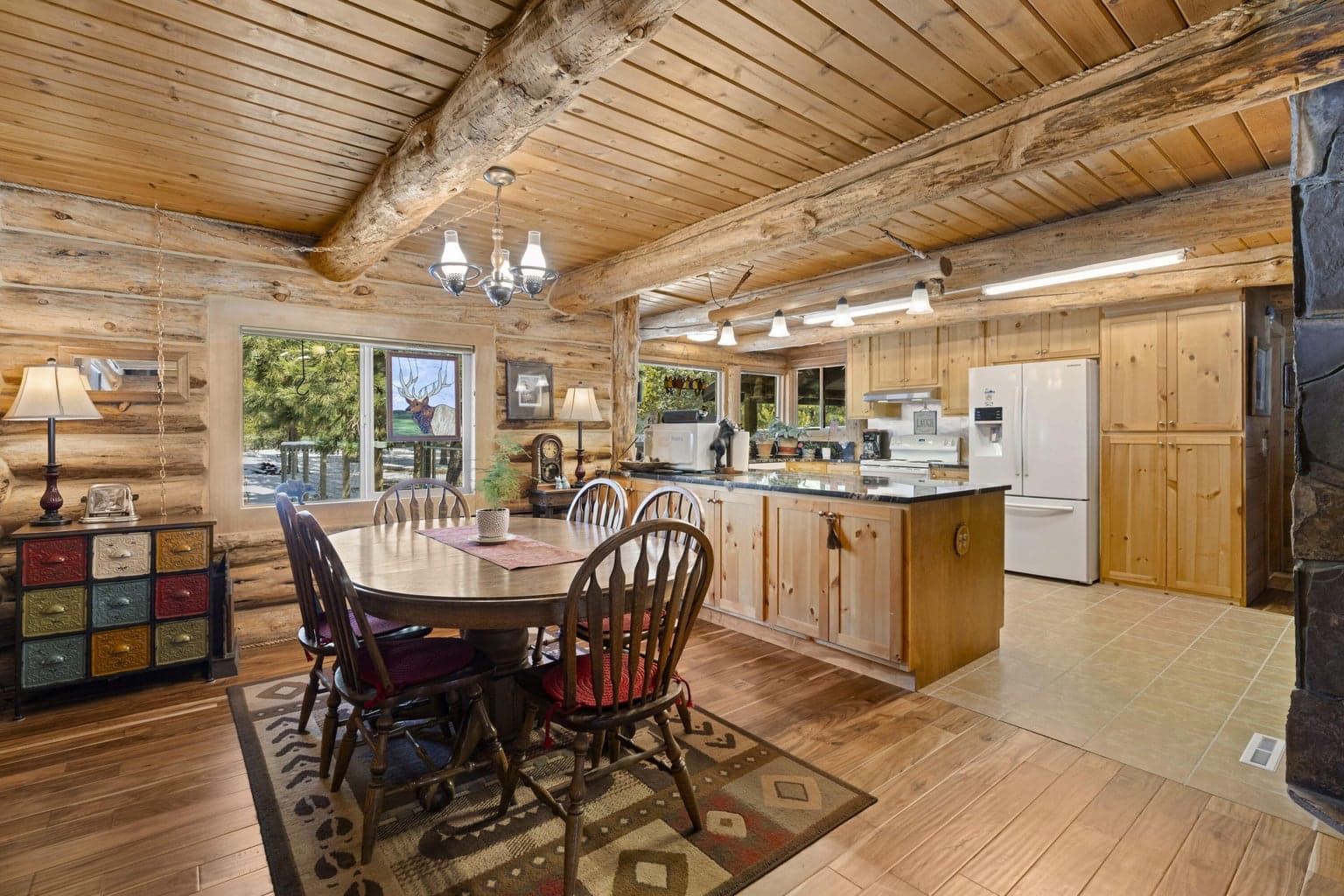 Photo of 140643 Kamloop Lane 6 of 40
