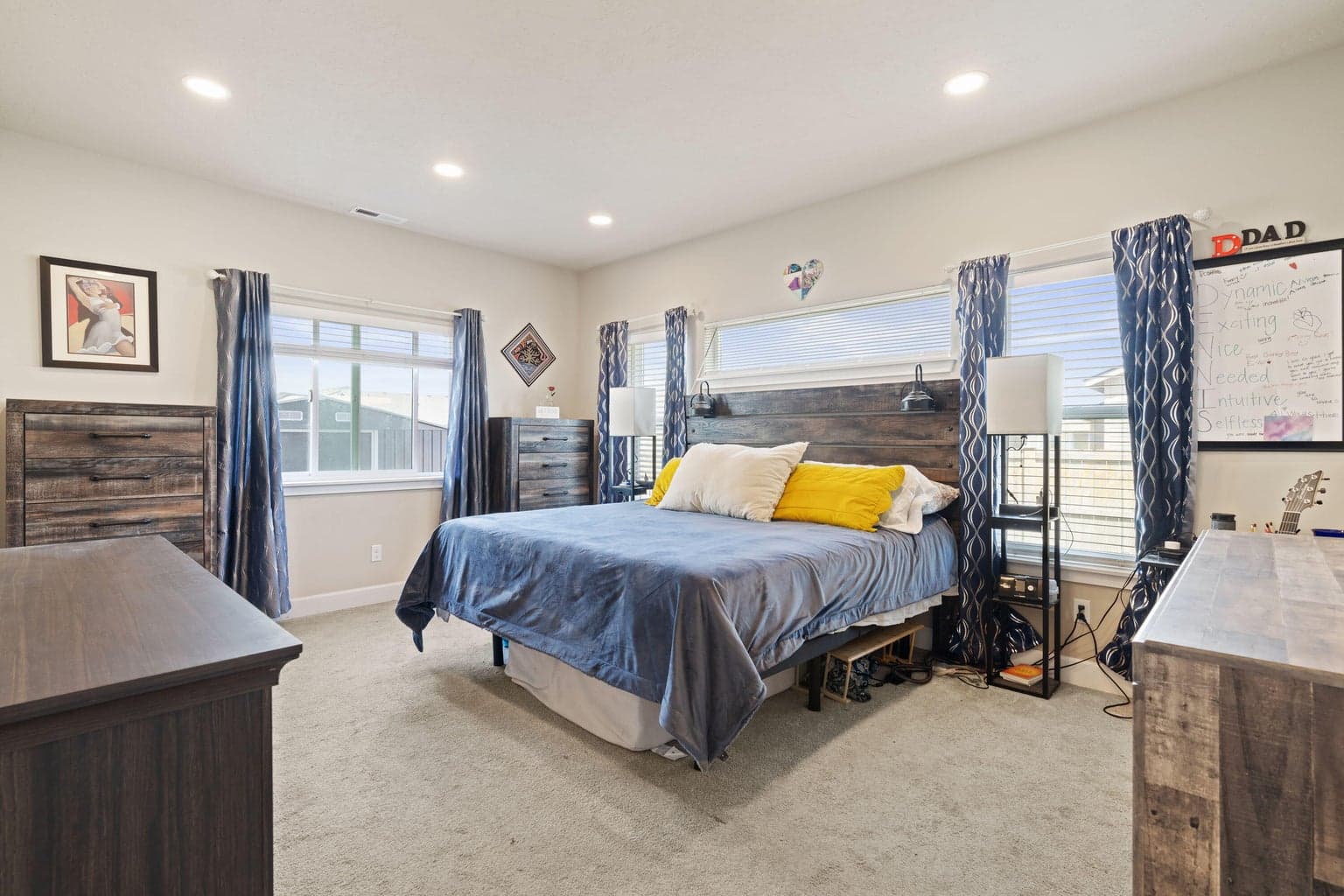 Photo of 280 NW Double Eagle Avenue 24 of 36