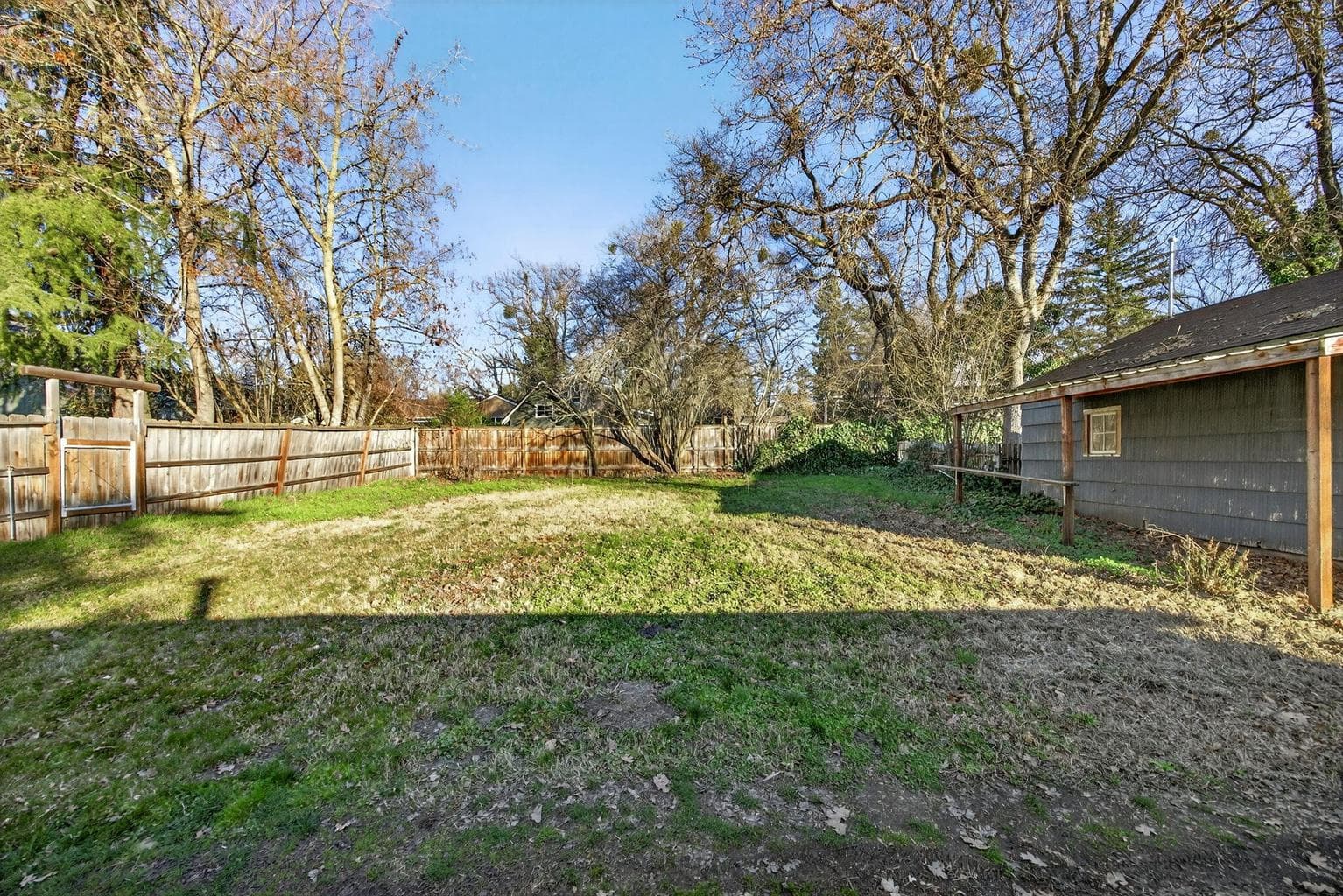 Photo of 657 Keene Way 5 of 36