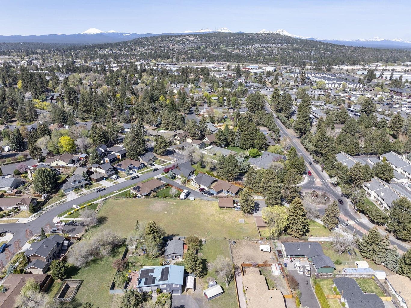 Photo of 2640 8th 4 of 33